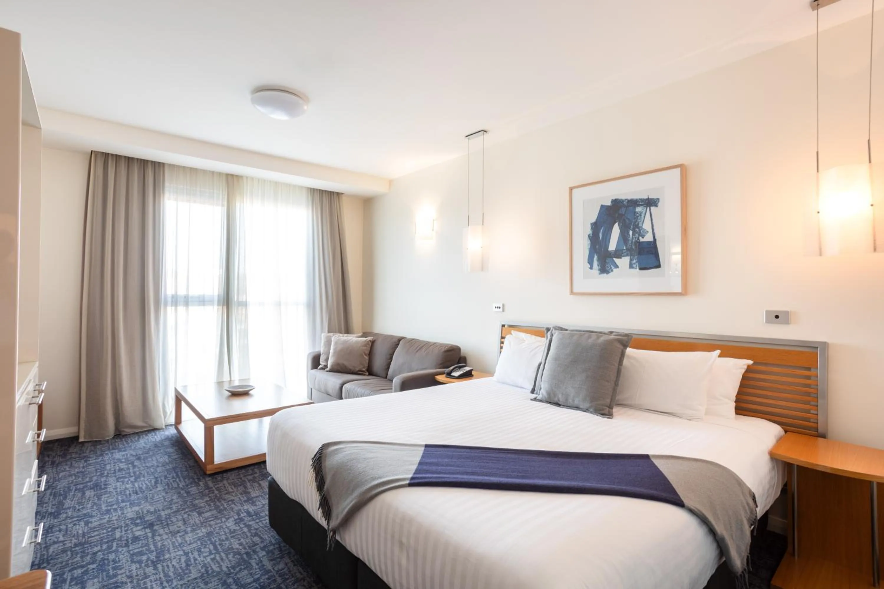 City View Studio in Peppers Seaport Launceston