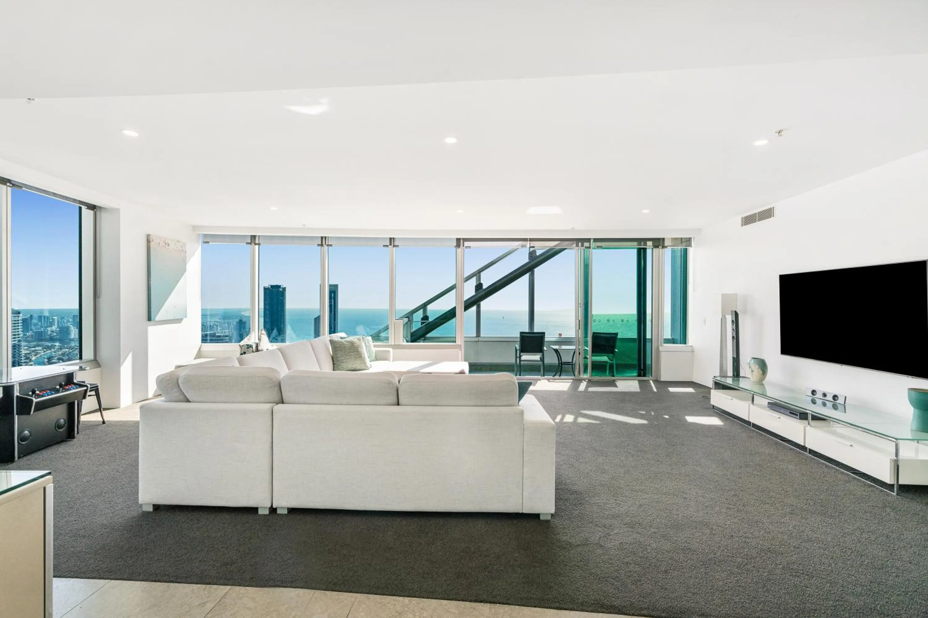 Three-Bedroom Sub Penthouse in Q1 Resort & Spa - Official