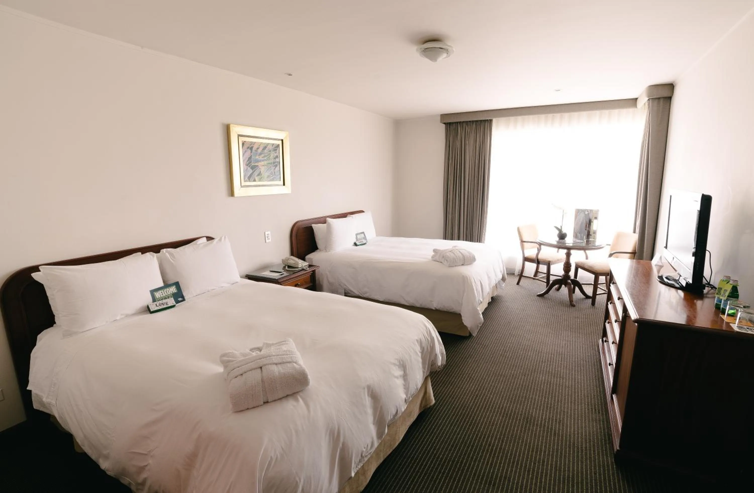 Superior Twin Room with Two Queen Bed in BTH Hotel Lima Golf