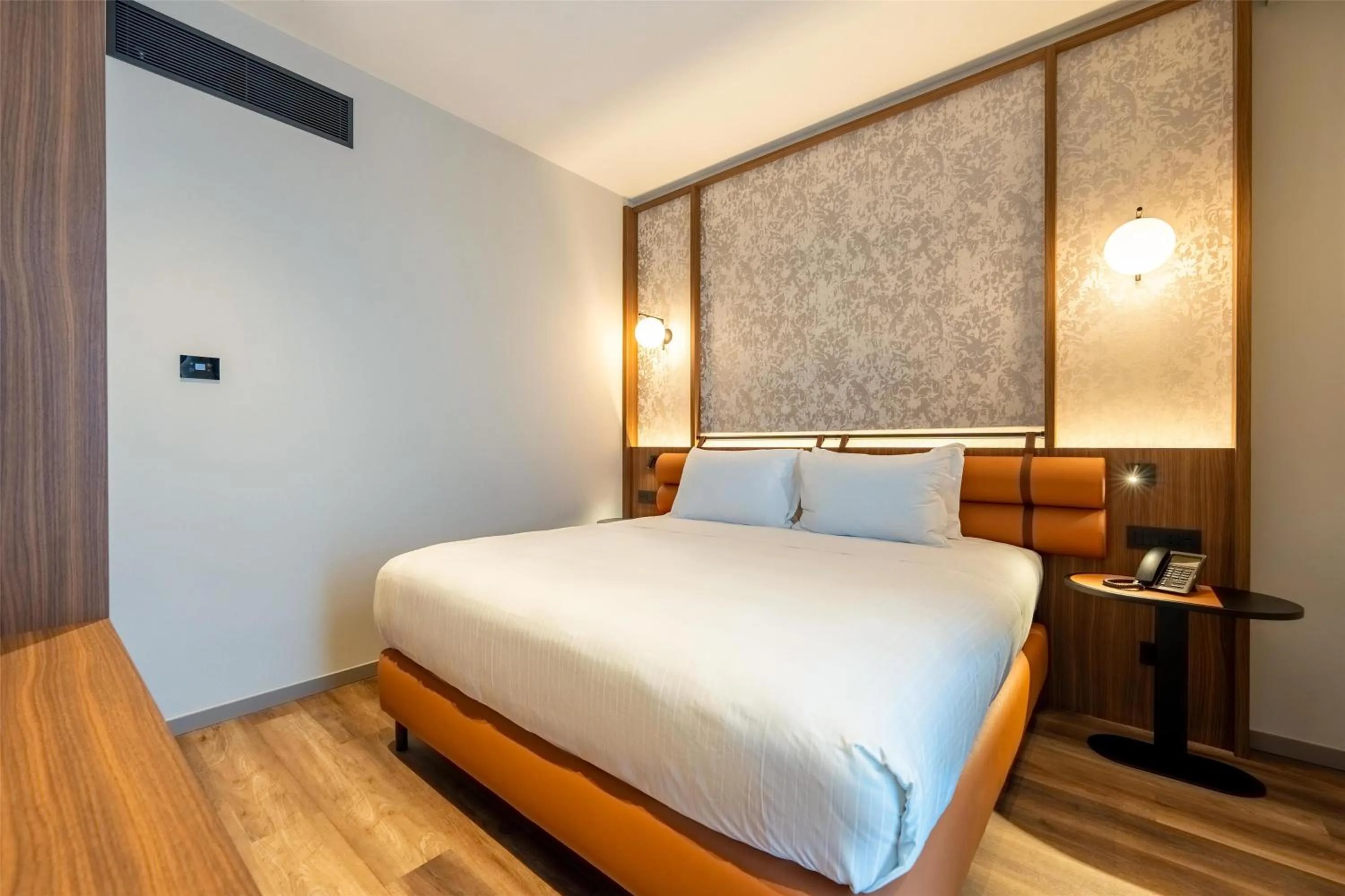 Deluxe King Room with Sofa Bed and Balcony in Picciolo Etna Golf Resort & Spa, Curio Collection by Hilton