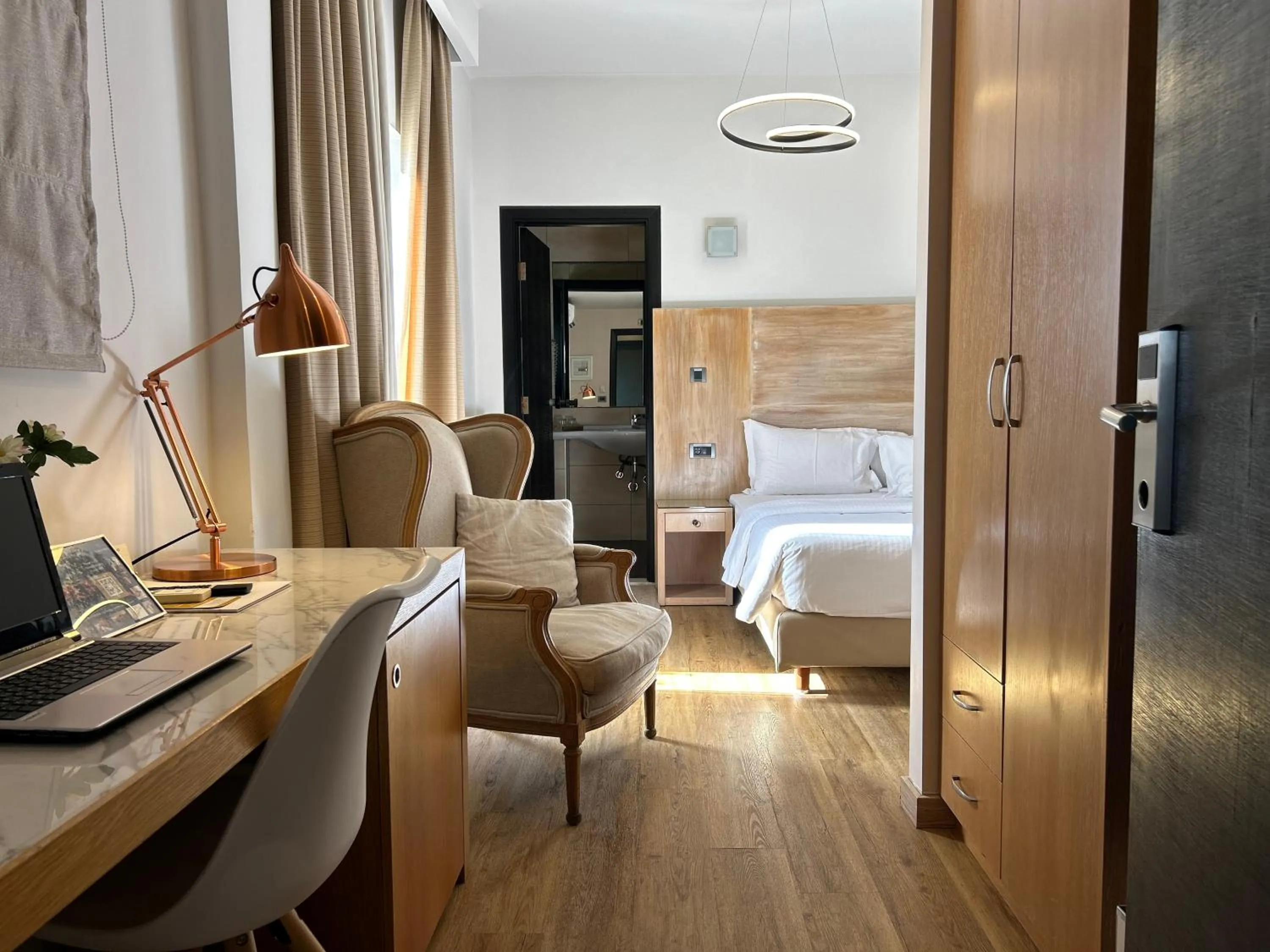 Deluxe Double Room in Areos