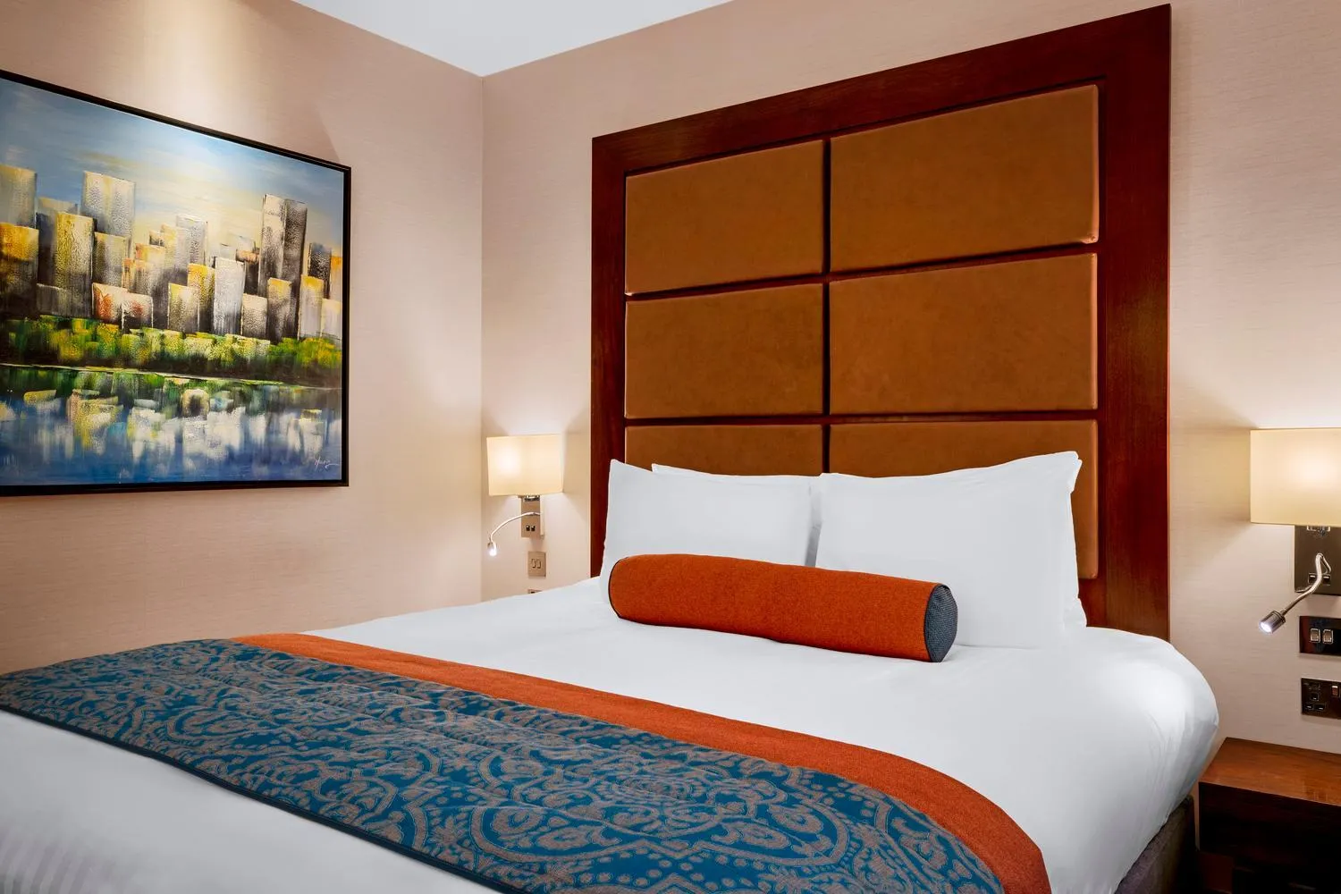 Superior King Room in Leonardo Royal London St Paul’s