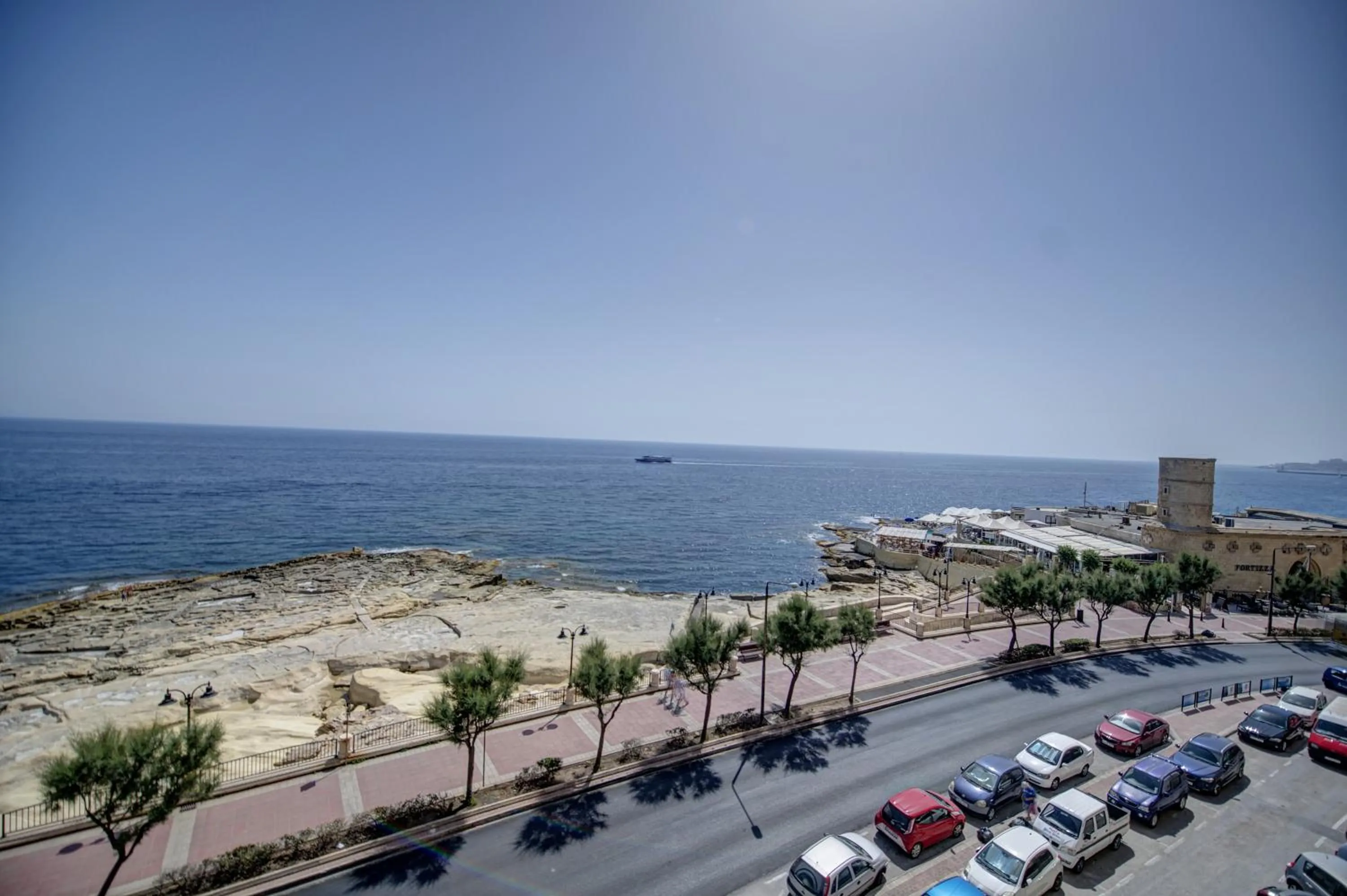 Triple Room with Sea View in Europa Hotel