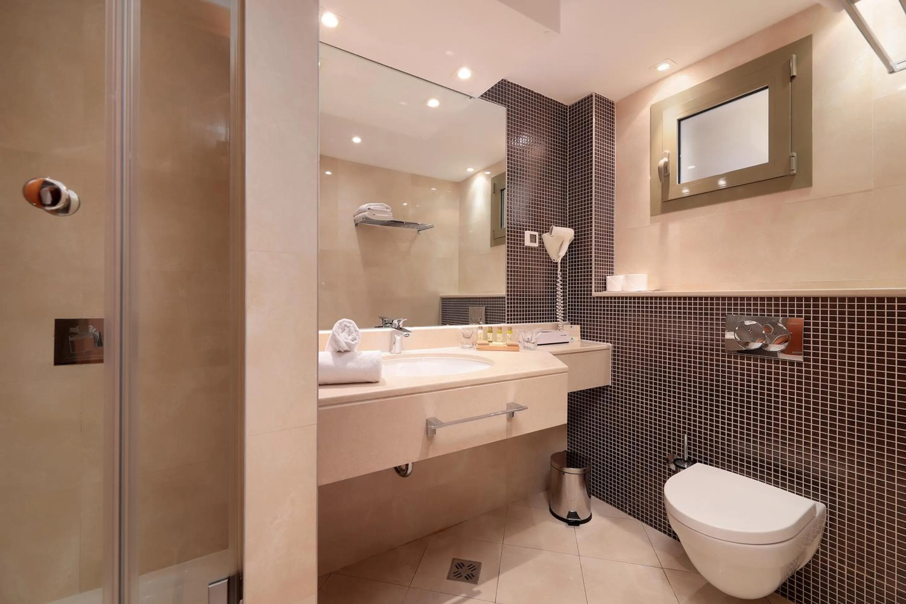 Superior Double Room with Garden Terrace in Blue Waves Resort