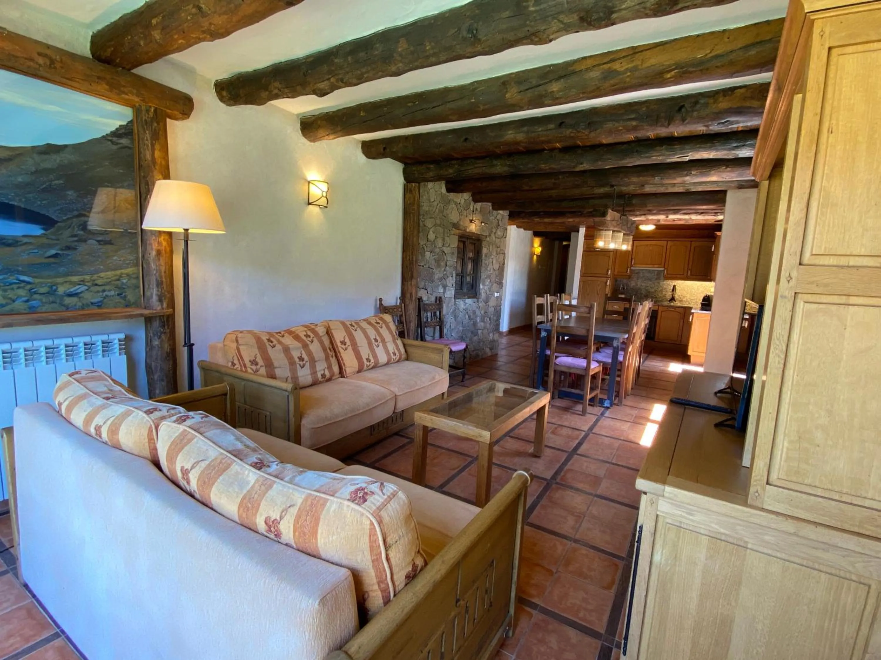 Three-Bedroom Apartment in Apartaments Els Llacs