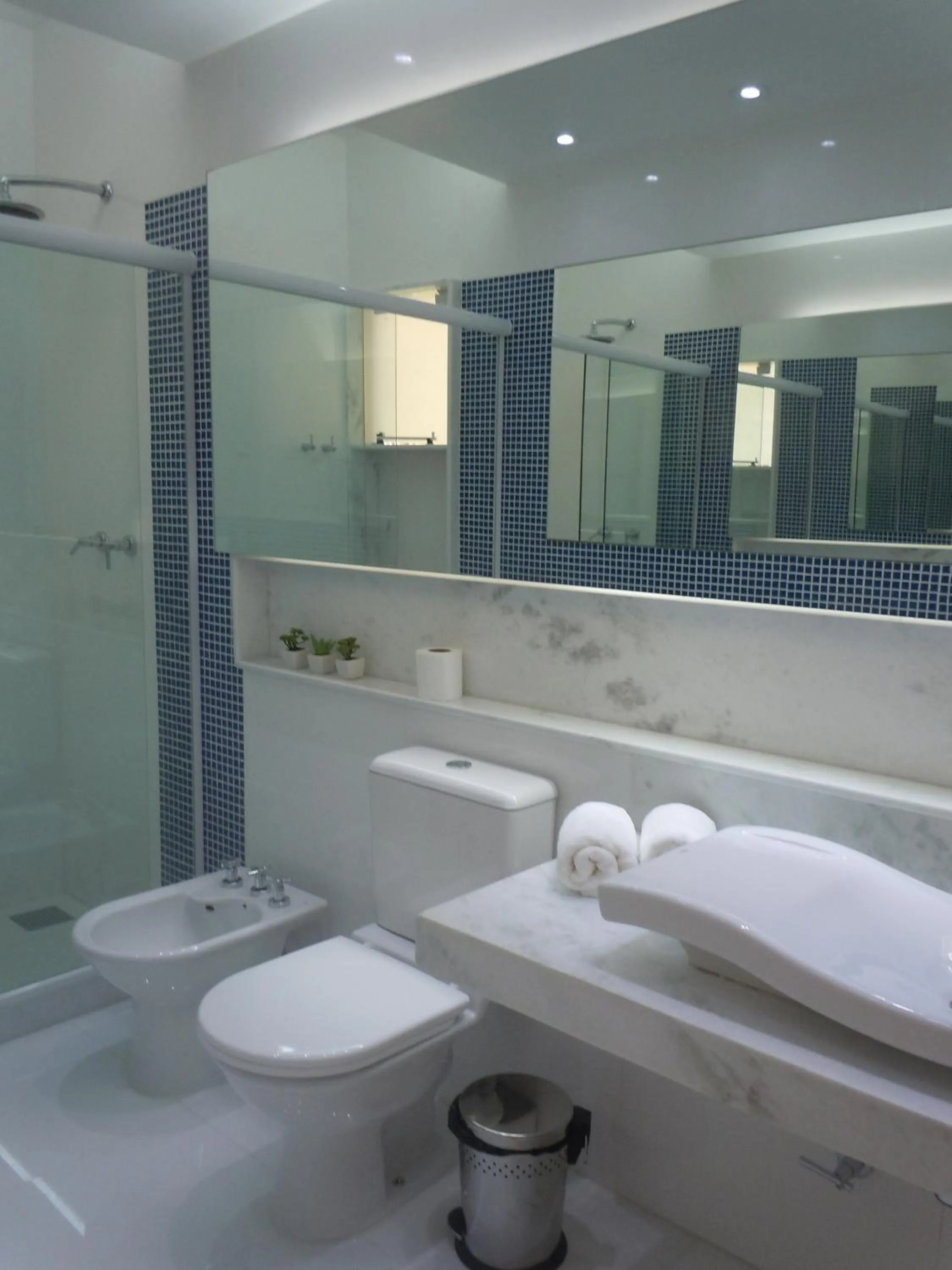 Standard Triple Room in Auberge de la Langouste