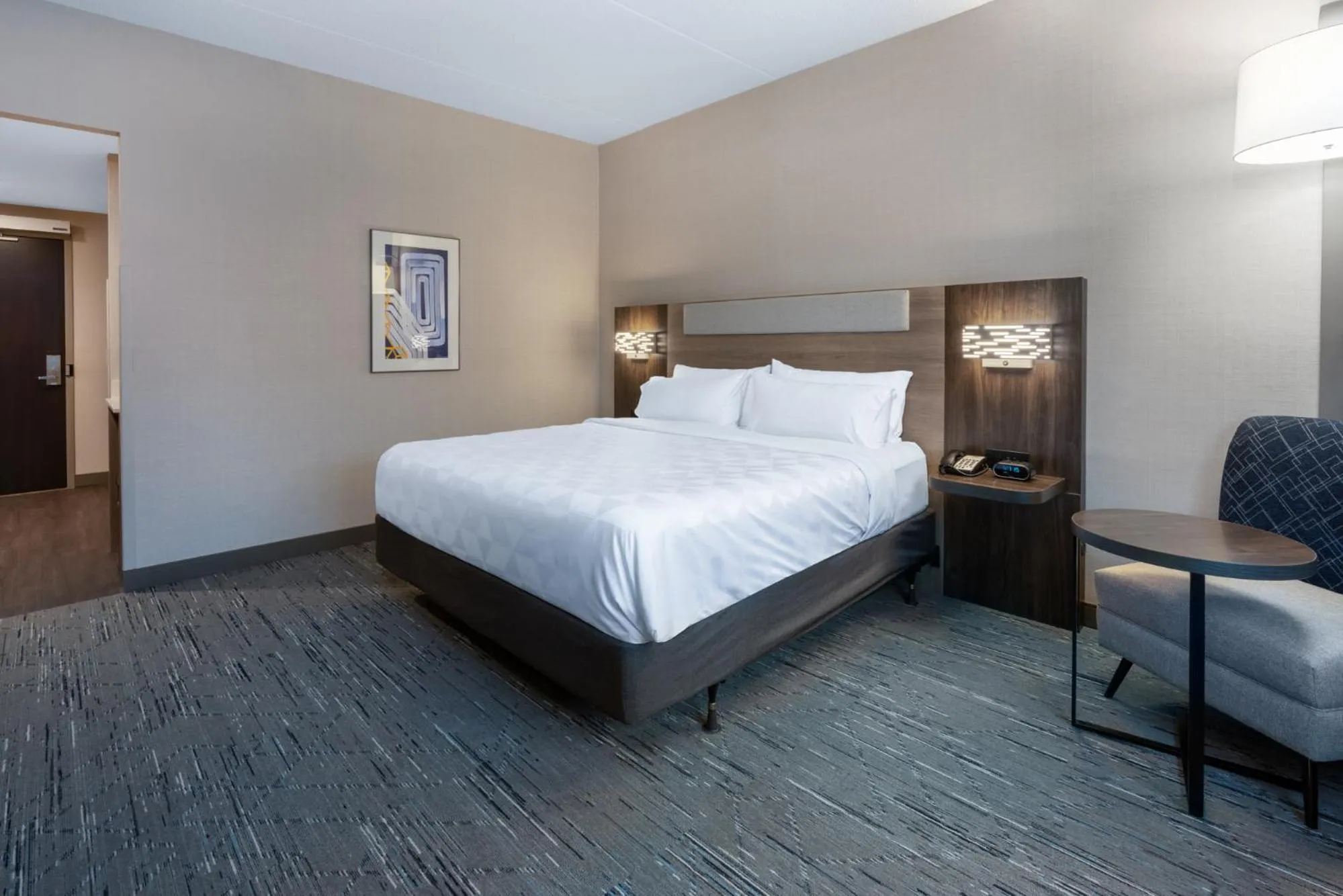 King Suite with Sofa Bed - Mobility Accessible in Holiday Inn Express & Suites Vaughan-Southwest by IHG