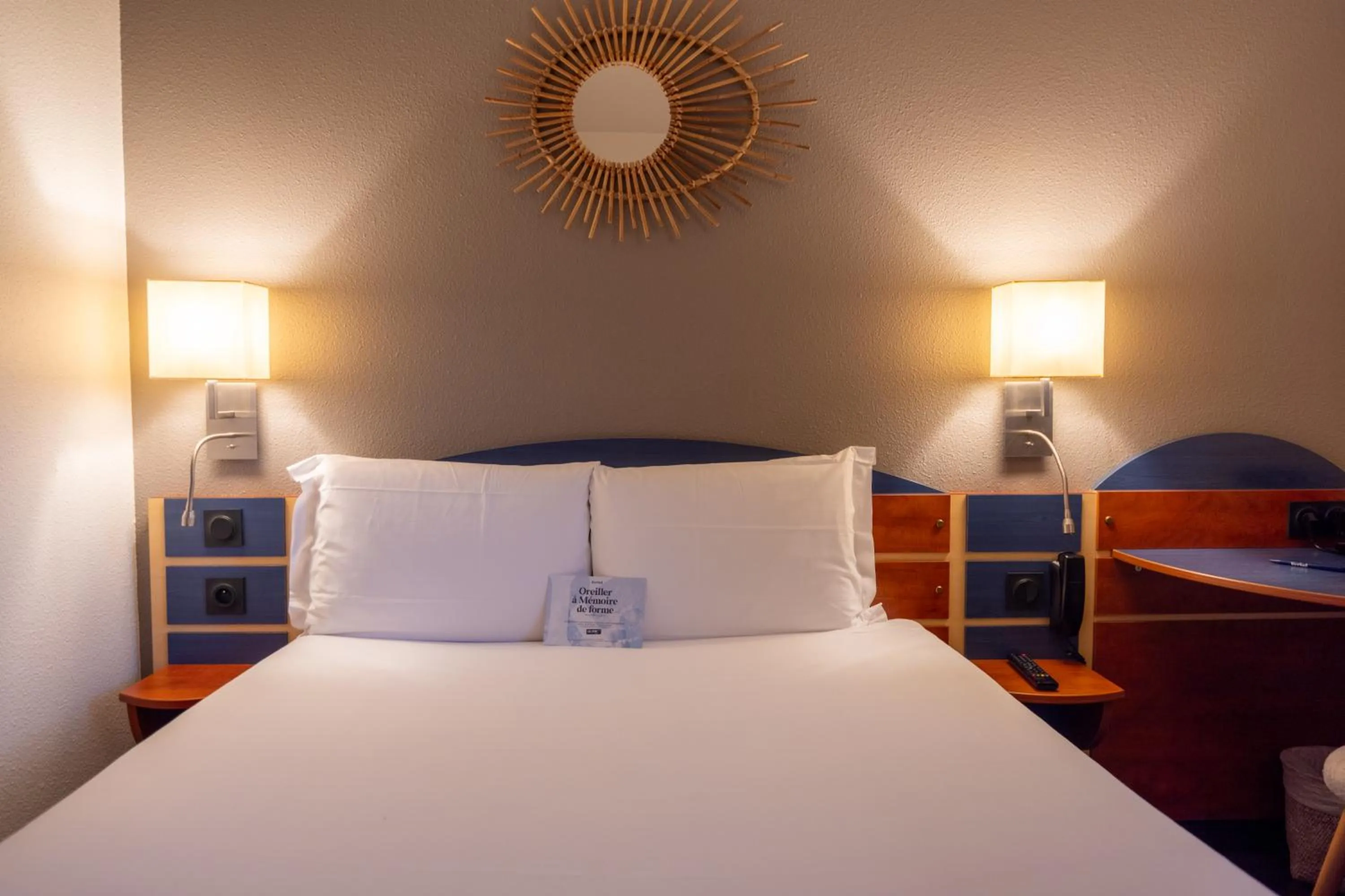 Double Room in KYRIAD BORDEAUX SUD - Villenave d'Ornon