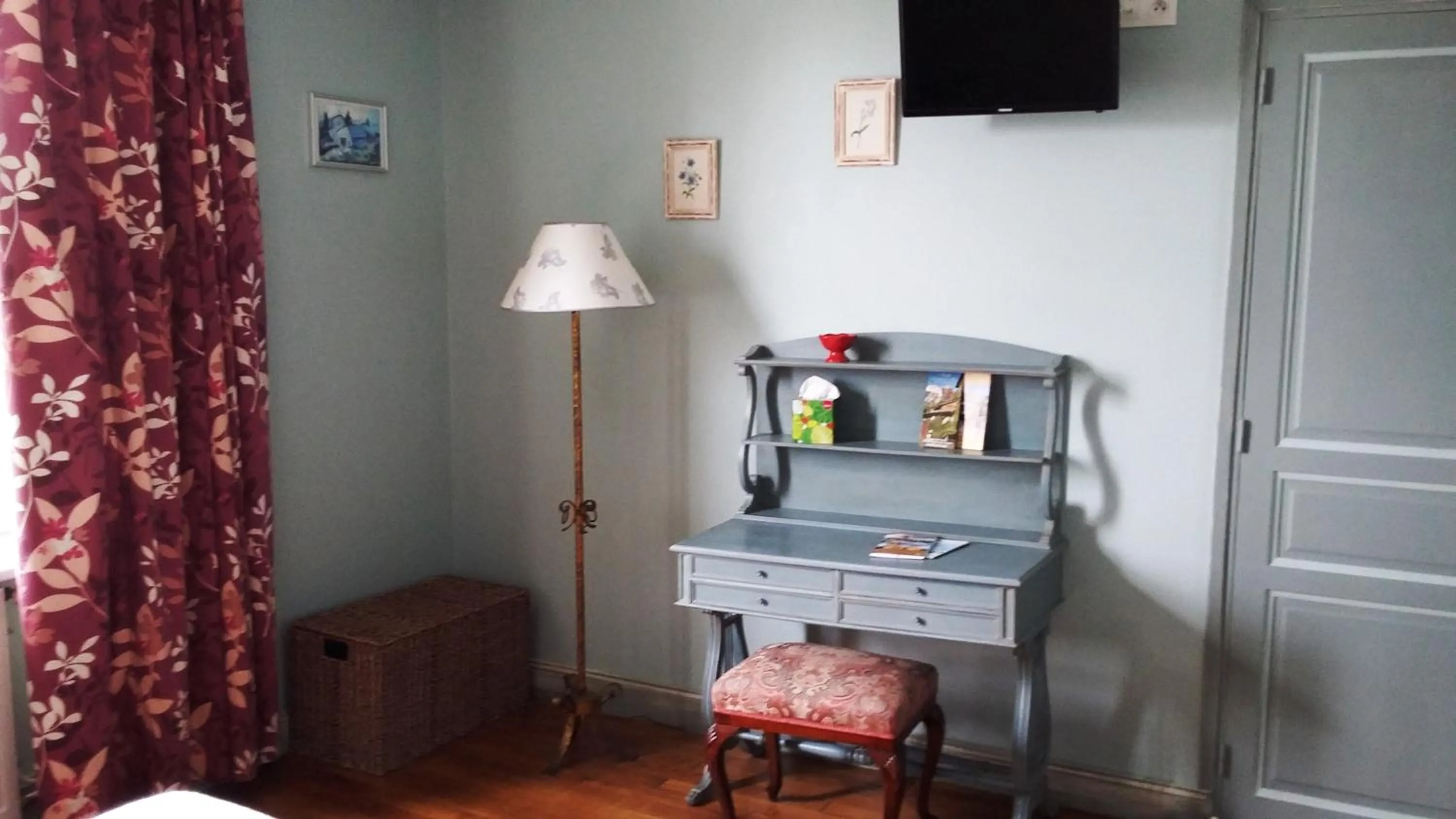 Superior Double Room - single occupancy in Maison d'hôtes La Tuilerie