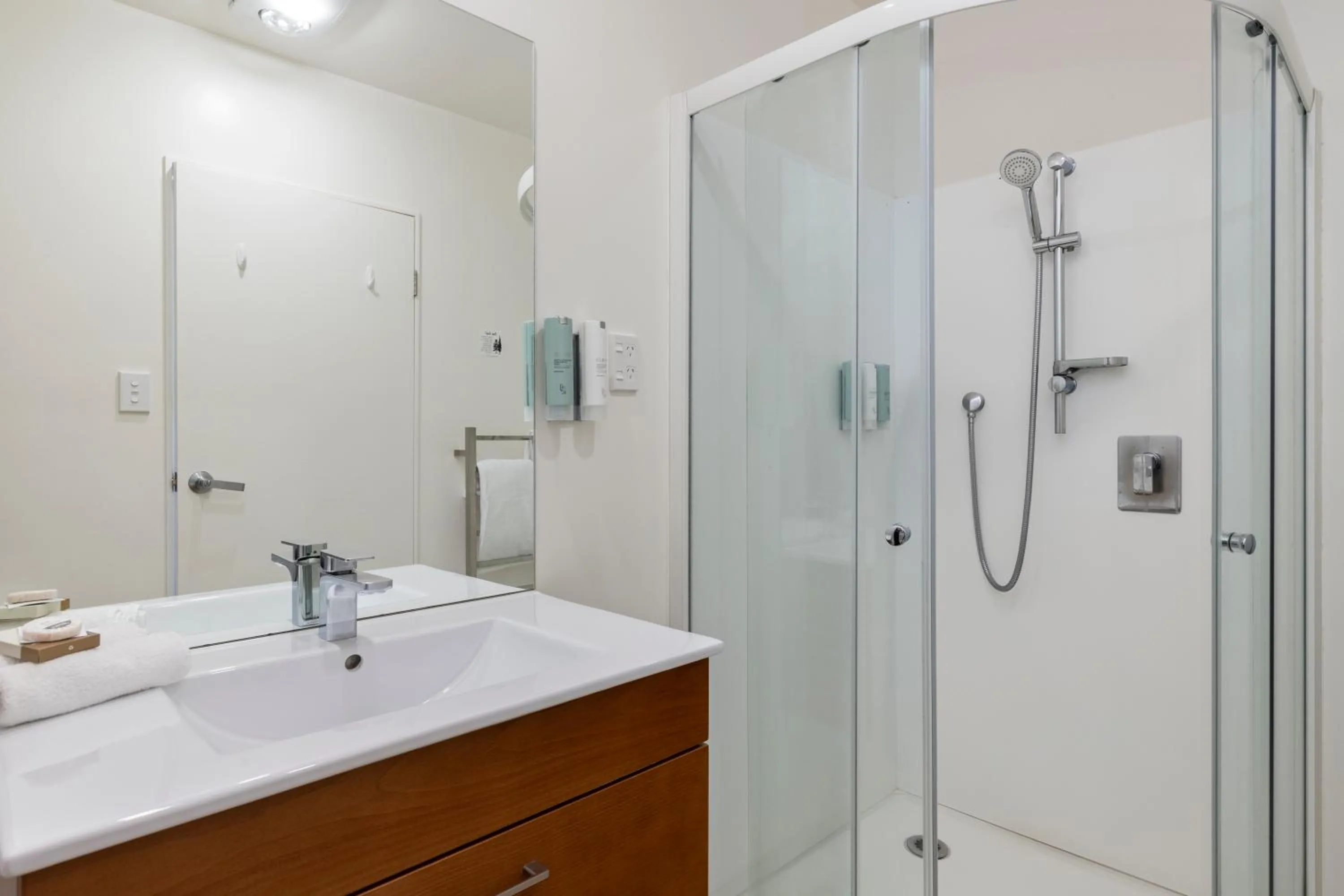 Superior One-Bedroom Apartment - Poolside in Taipa Beach Resort