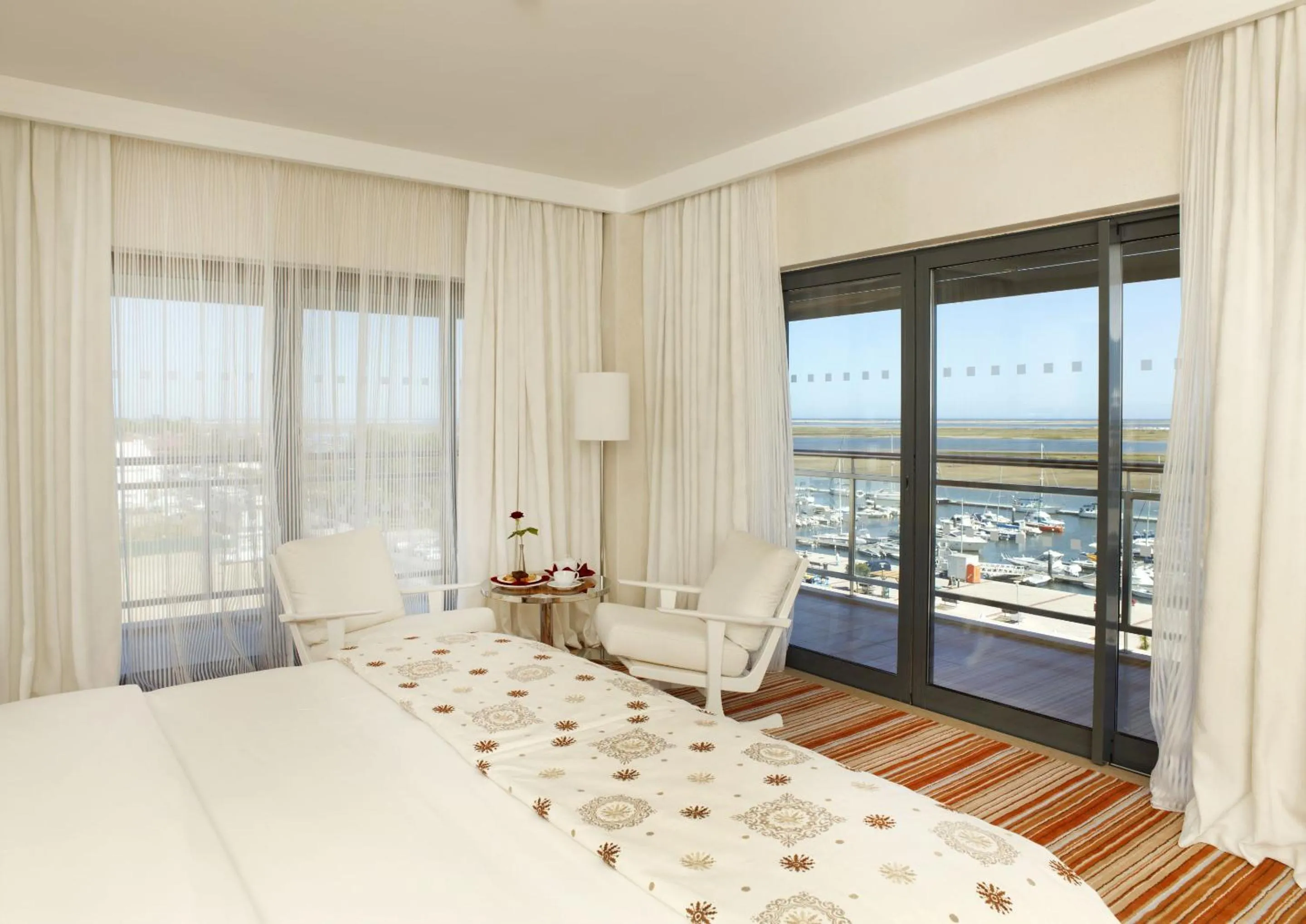 Suite with Sea View in Real Marina Hotel & Spa