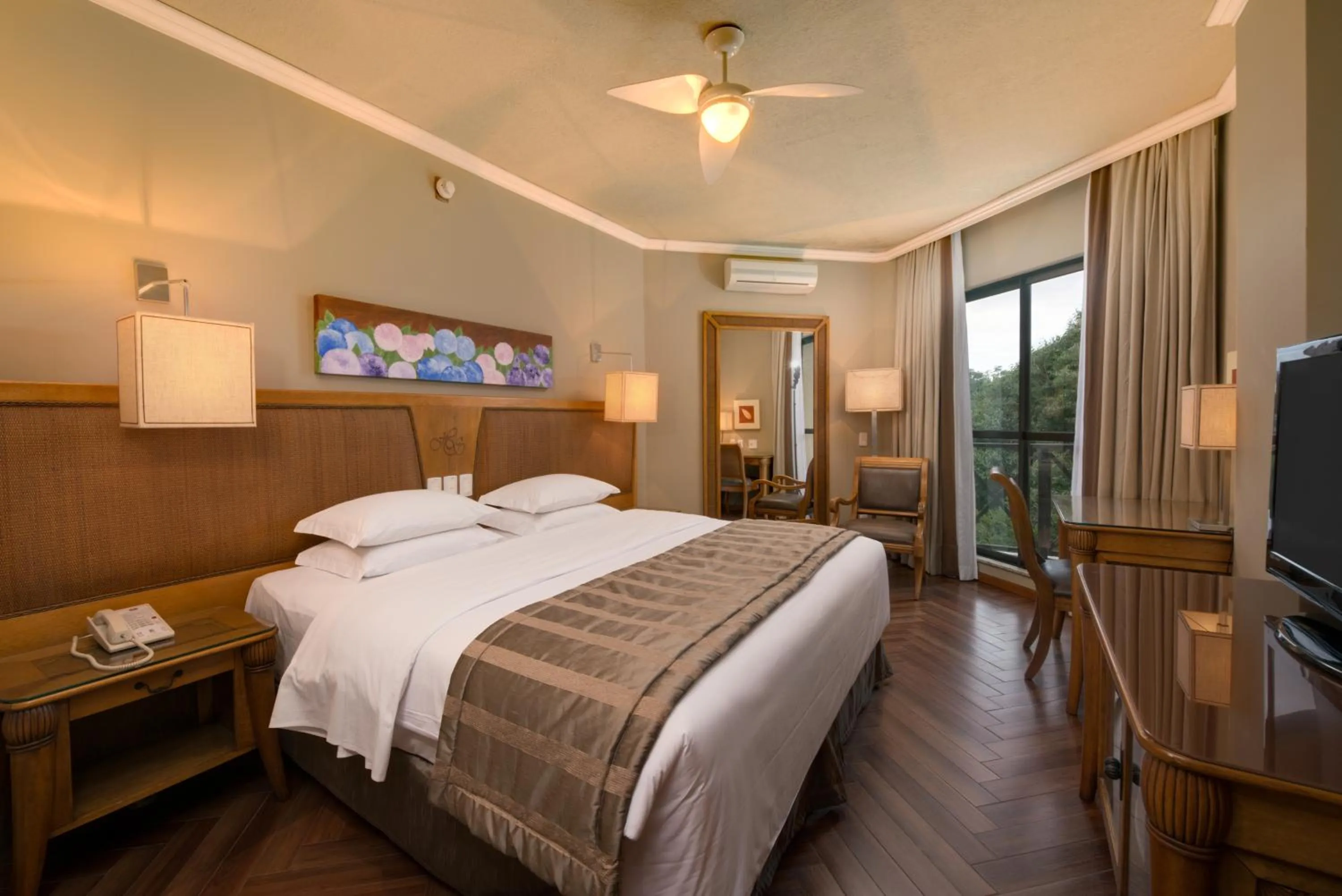 Superior Premier Double Room with Balcony in Wish Serrano Resort