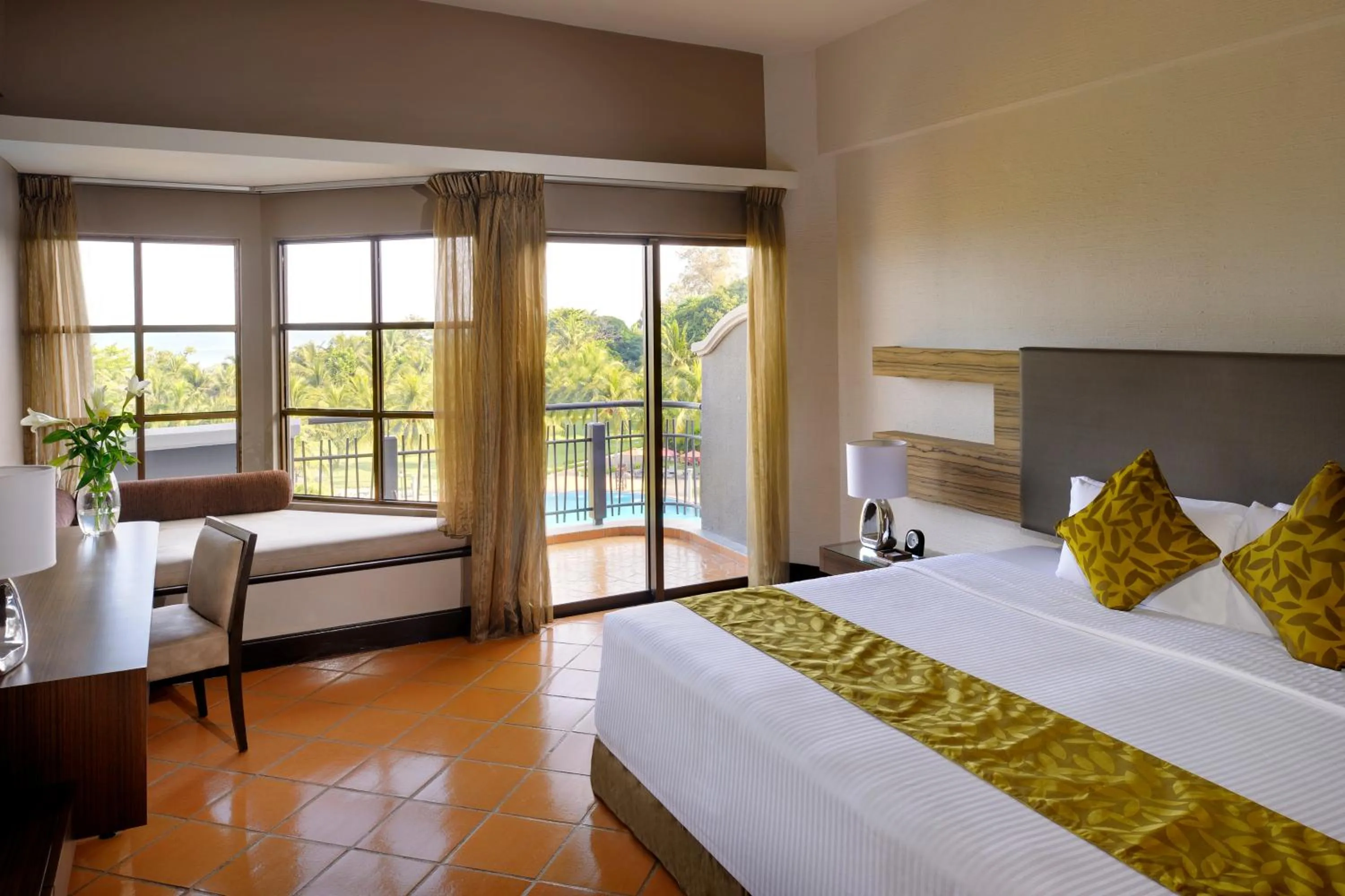 Deluxe Sea Front King Room in Thistle Port Dickson Resort