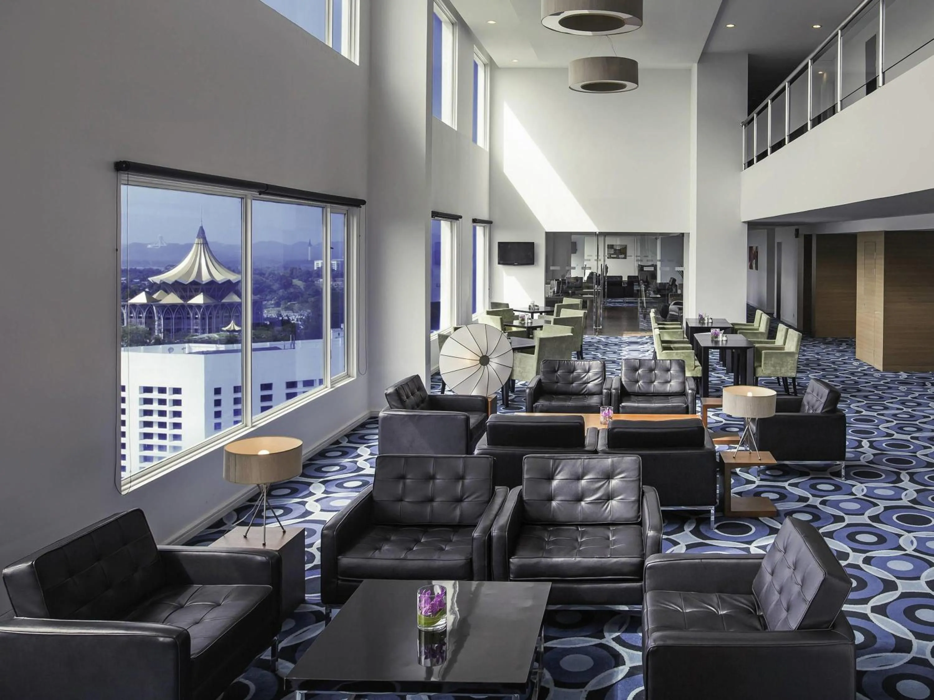 Executive Deluxe King Room in Pullman Kuching