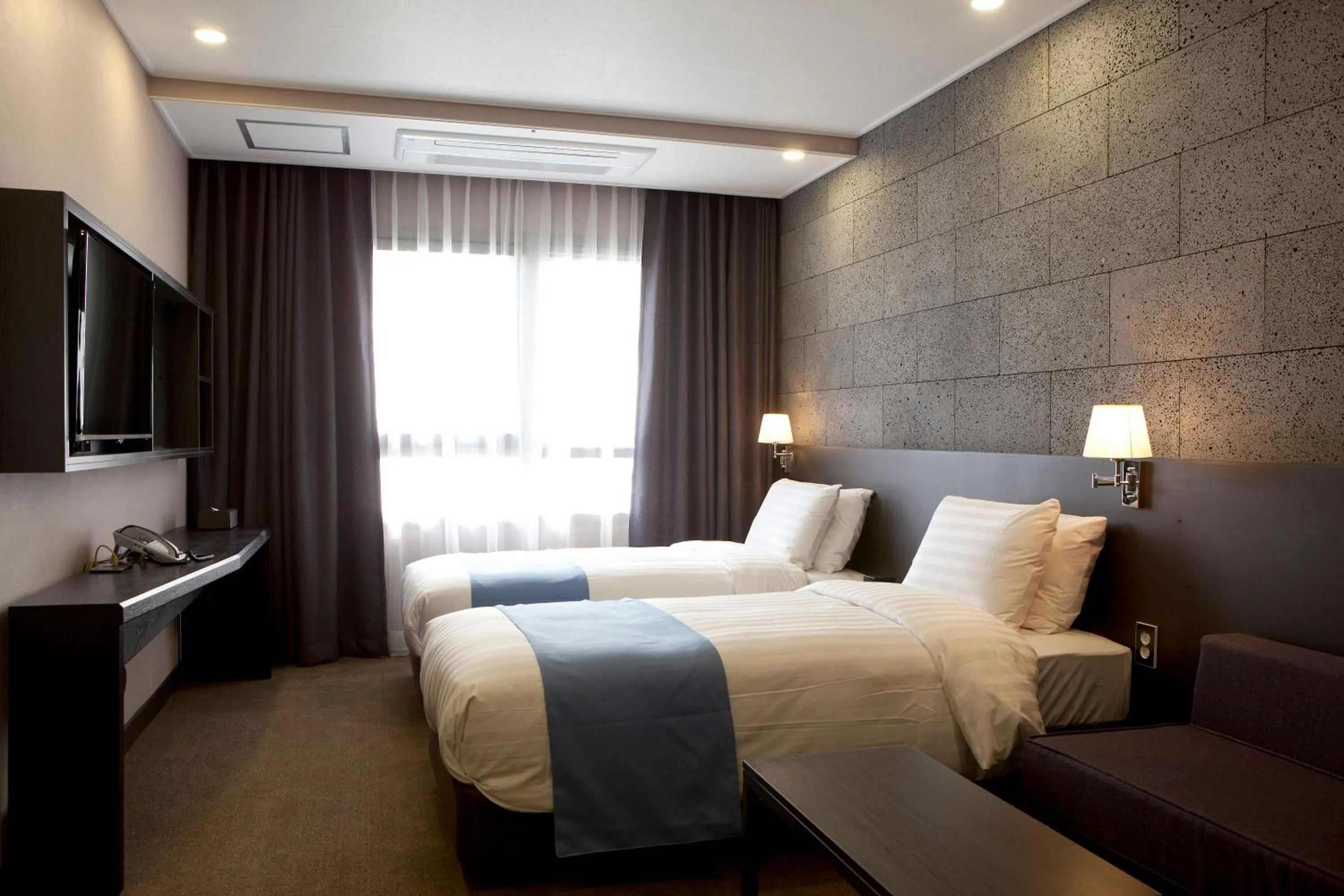 Standard Twin Room in S Stay Dongtan Hotel