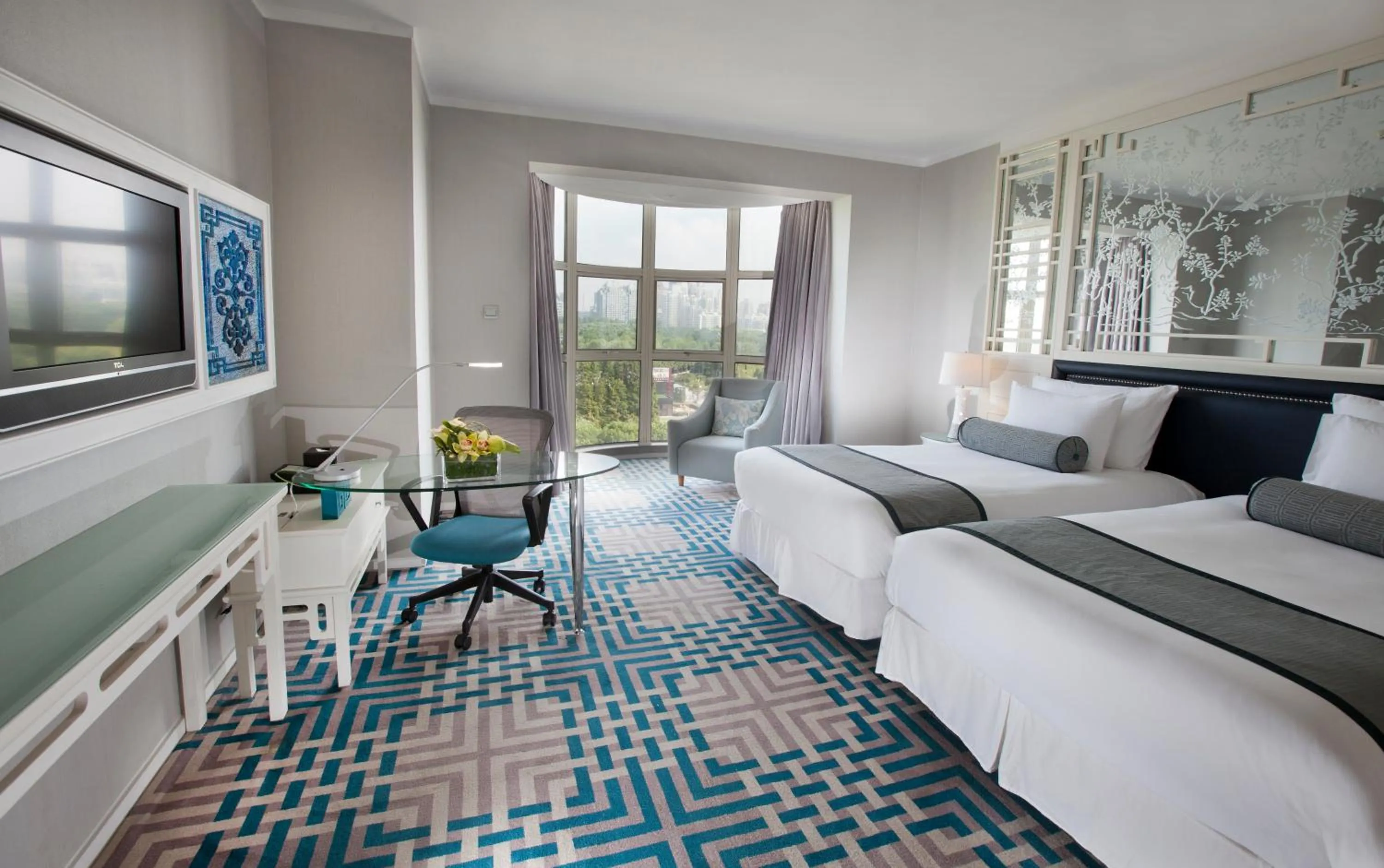 Deluxe Park View Twin Room in Dorsett Shanghai