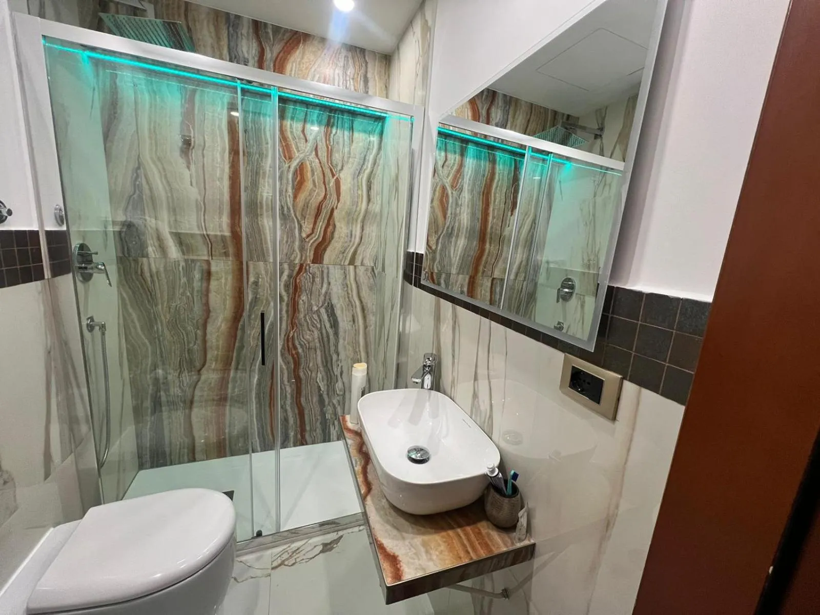 Double Room in Hotel Ercoli House