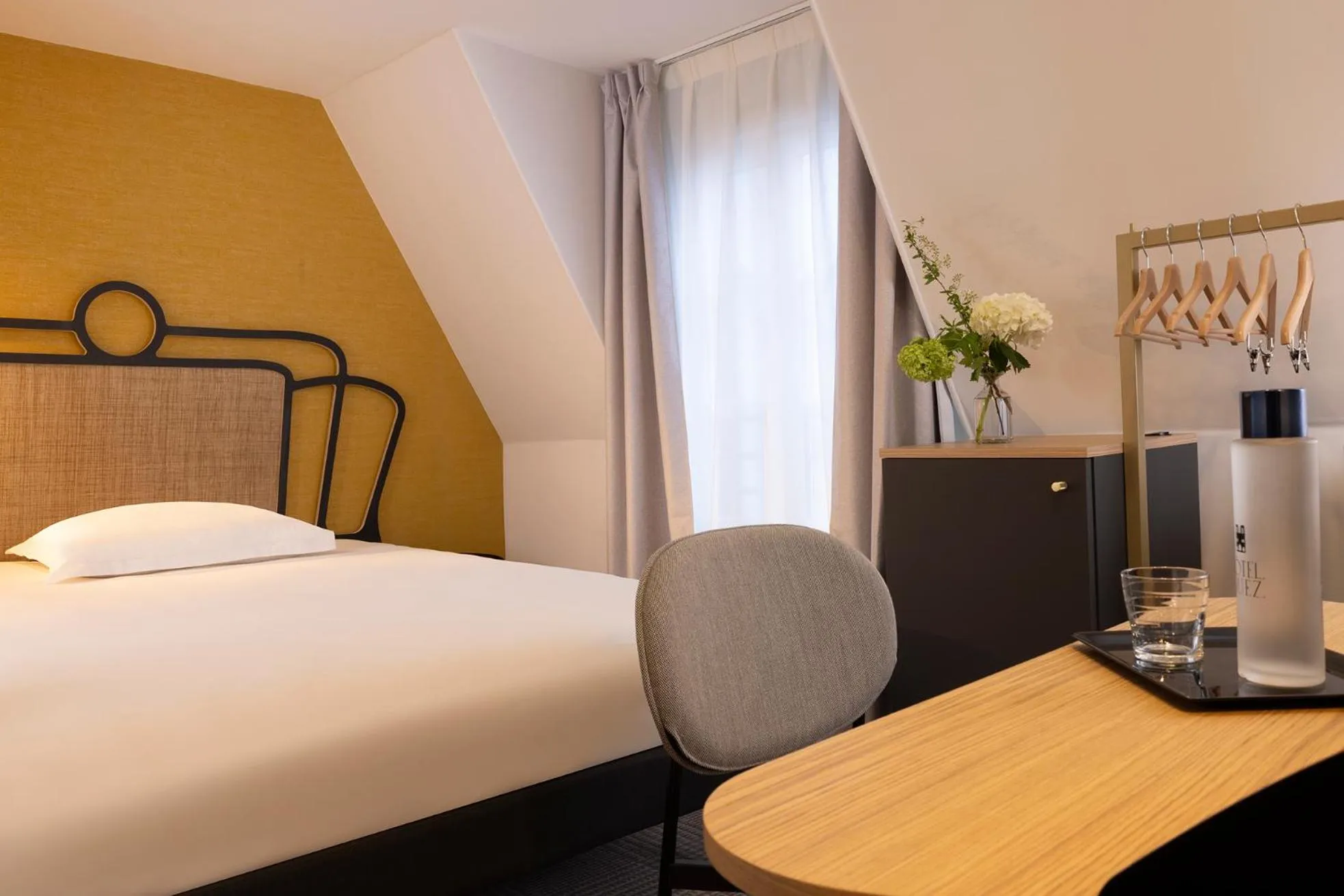 Single Room in Hotel De Suez