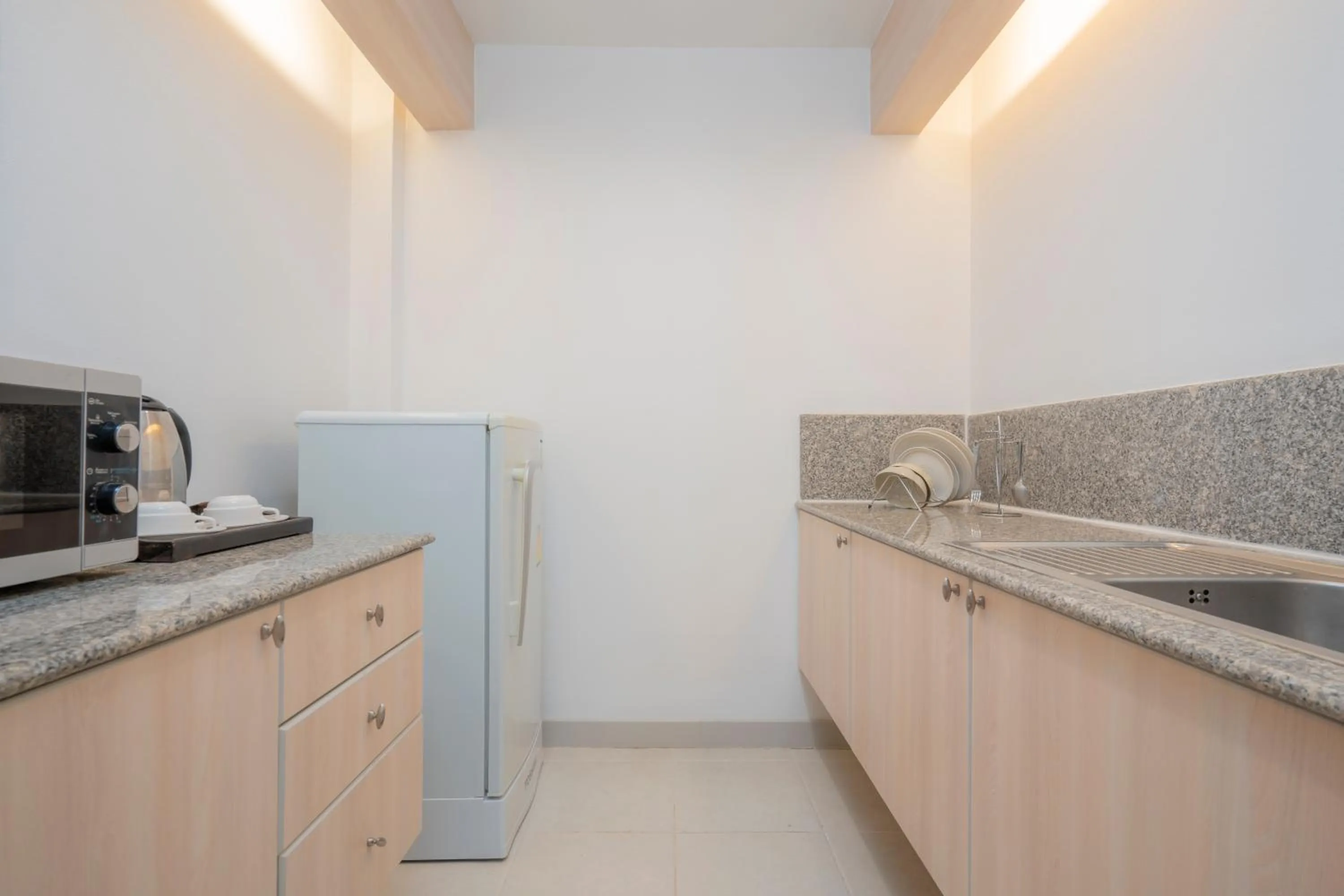 Studio Suite - single occupancy in Sunshine Garden Resort