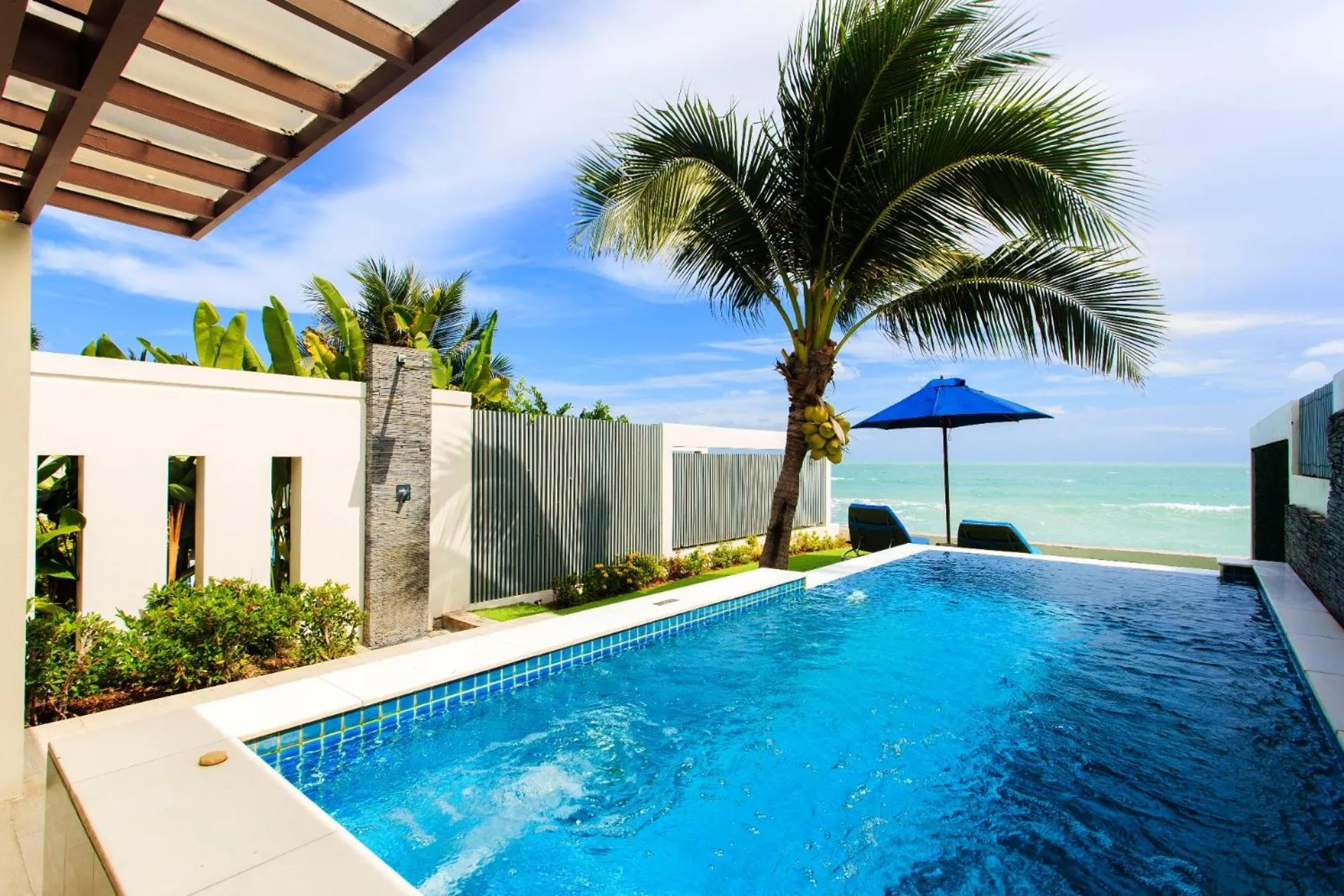 Ocean Pool Villa in Samui Resotel Beach Resort