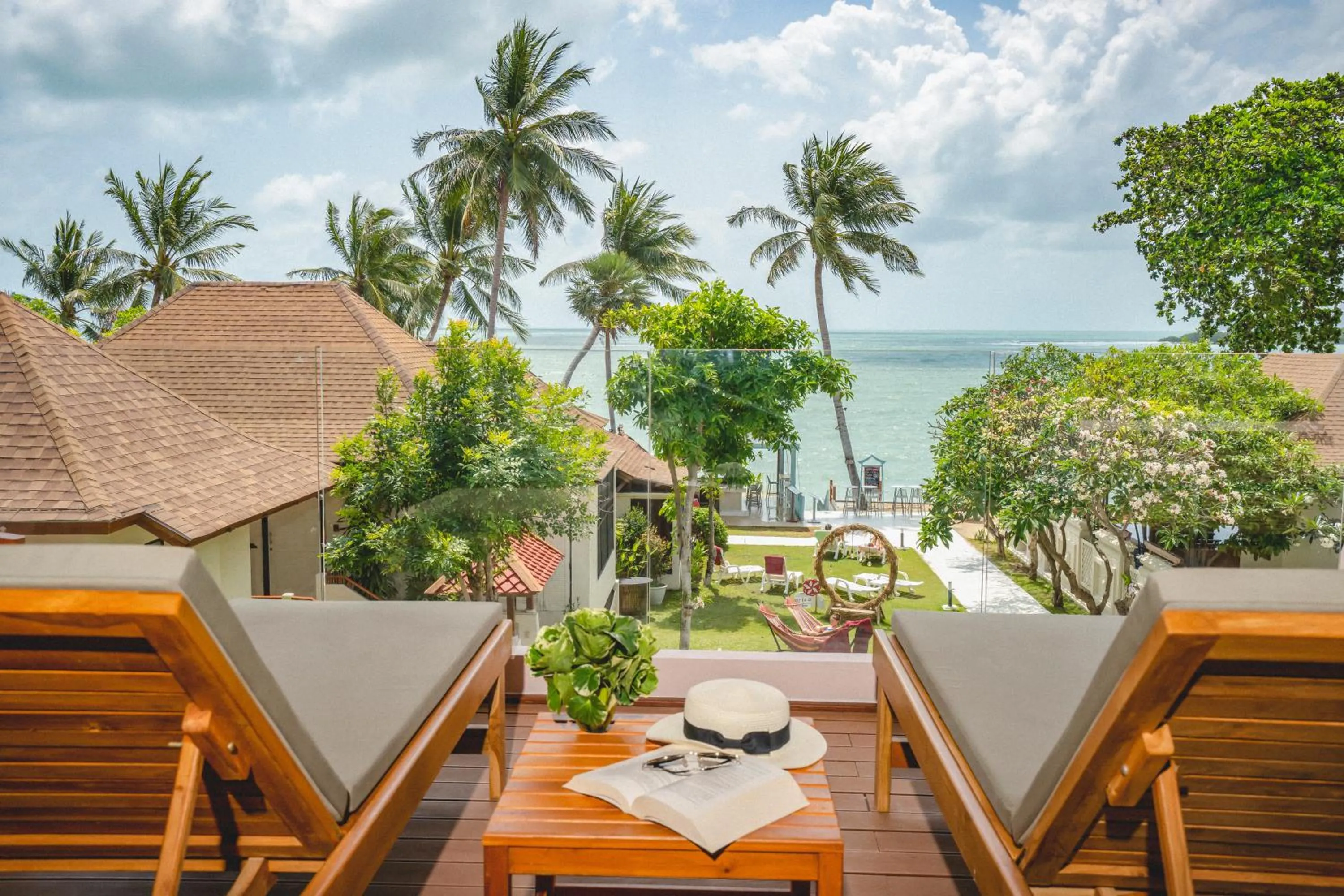 Family Ocean View Room in The Briza Beach Resort, Samui - SHA Plus