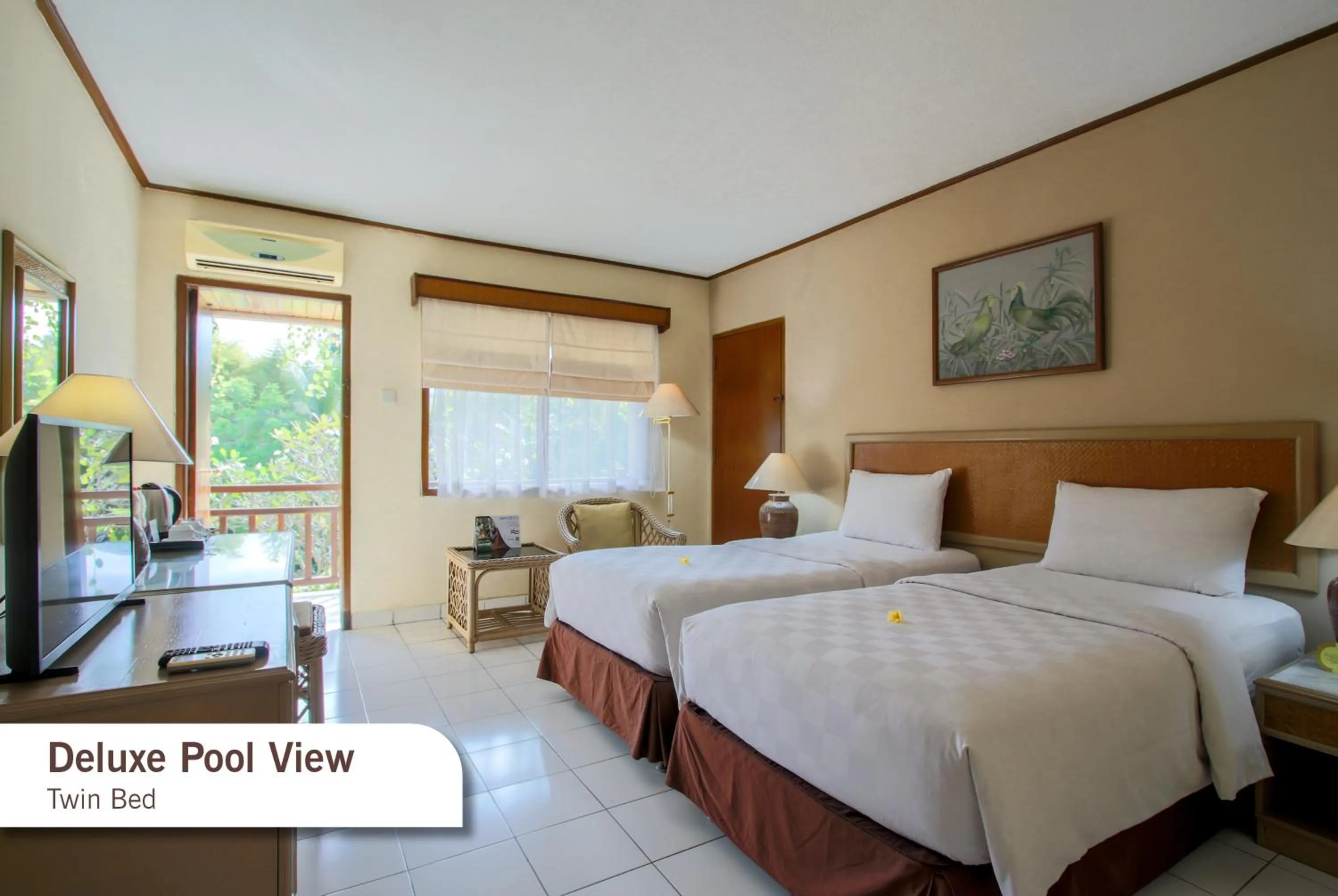 Deluxe Twin Room with Pool View in The Jayakarta Yogyakarta Hotel & Spa