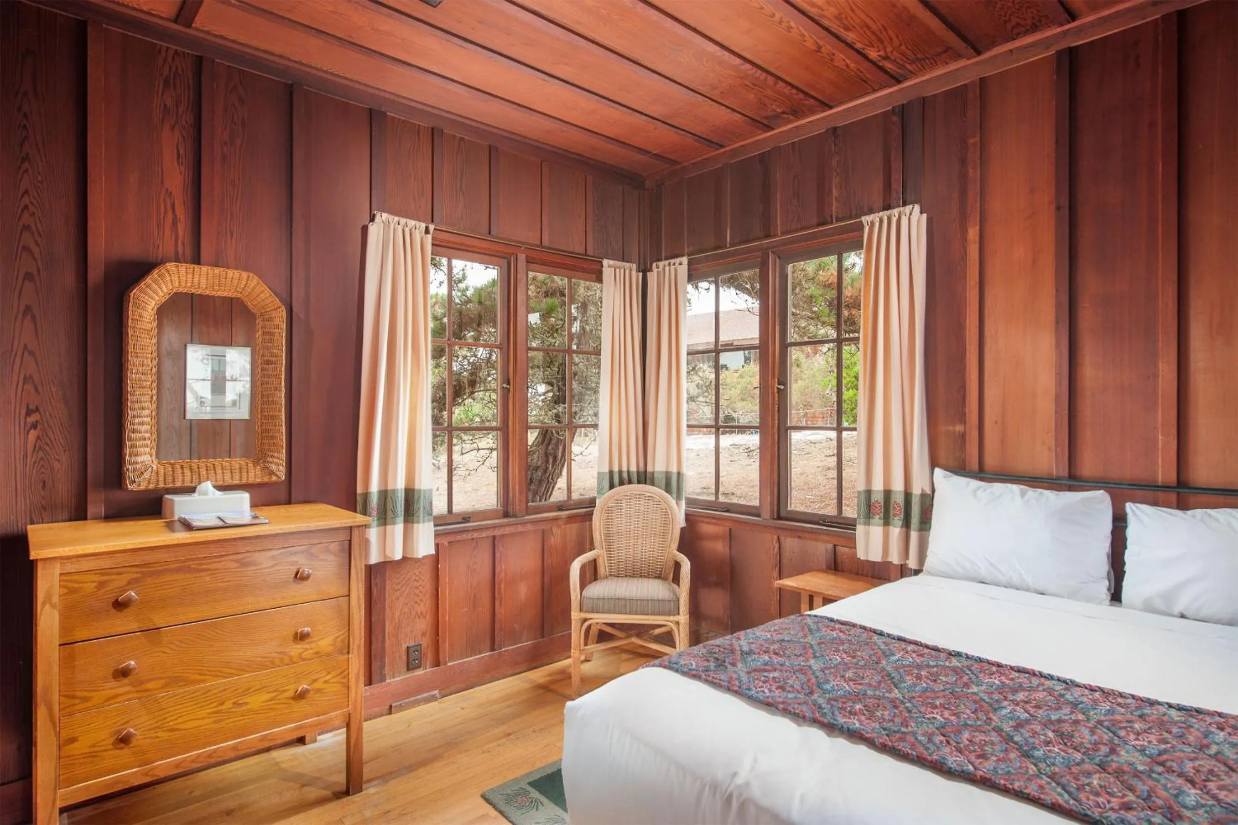 Standard Queen Room in Asilomar Conference Grounds
