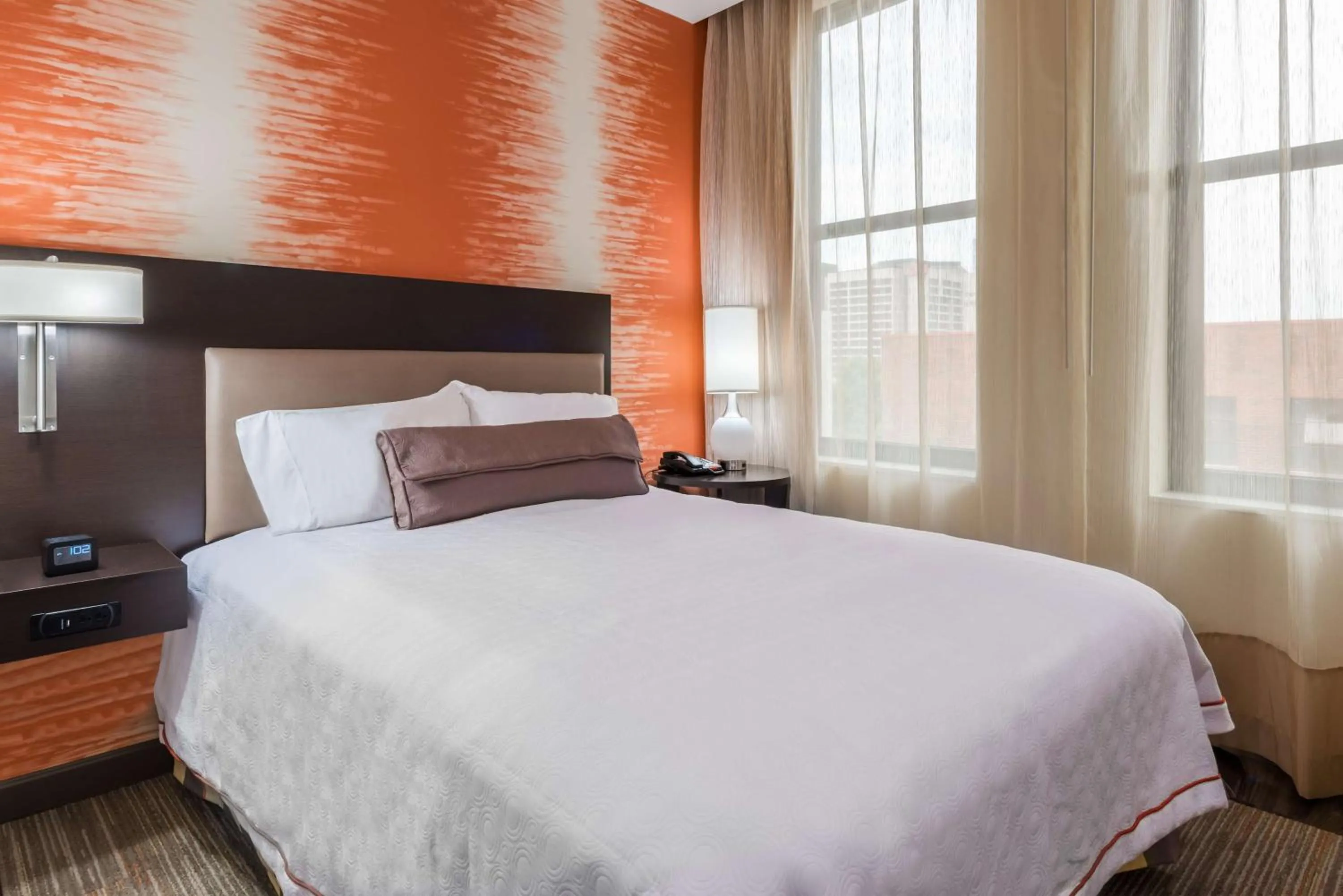 Queen Studio - Non-Smoking in Home2 Suites by Hilton Atlanta Downtown