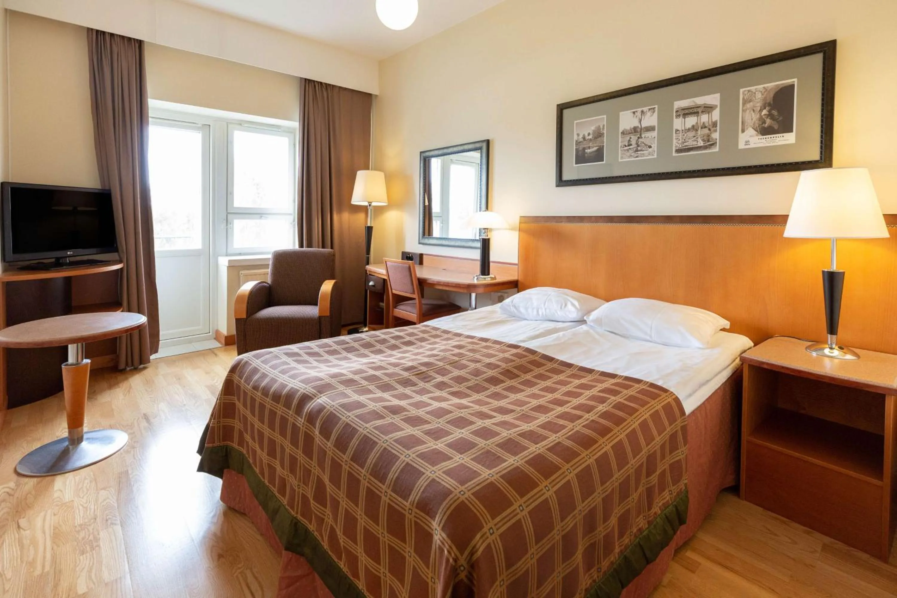 Standard Double Room in Scandic Aulanko