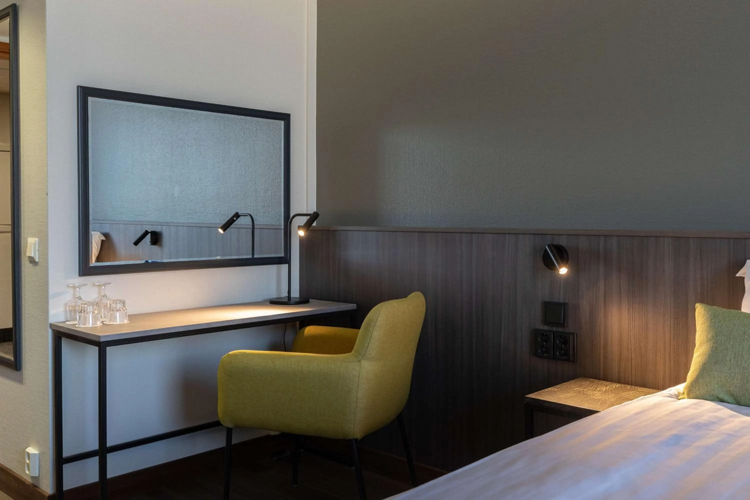 Standard Twin Room in Scandic Waskia