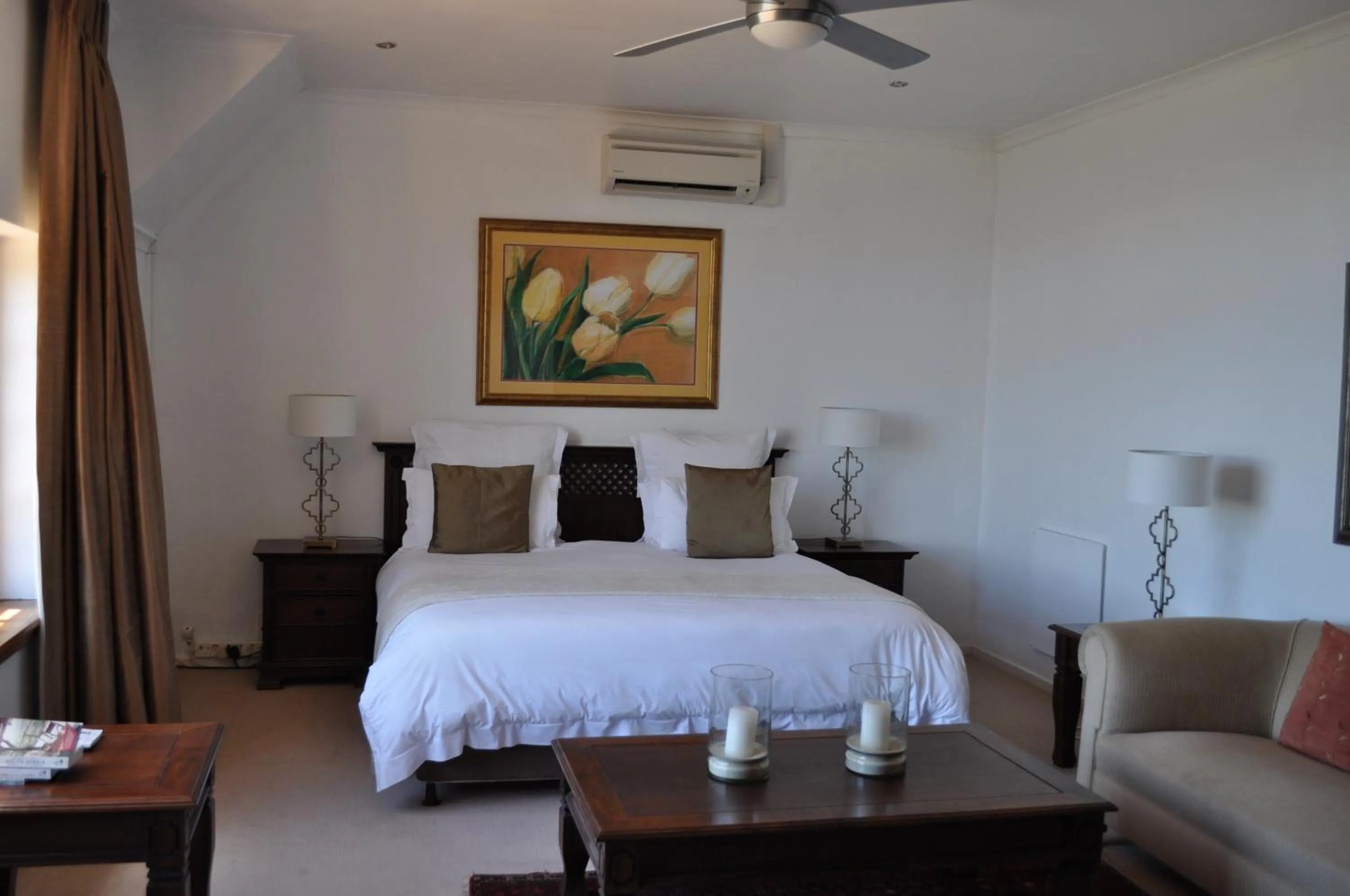 Luxury Double or Twin Room in Cotswold House