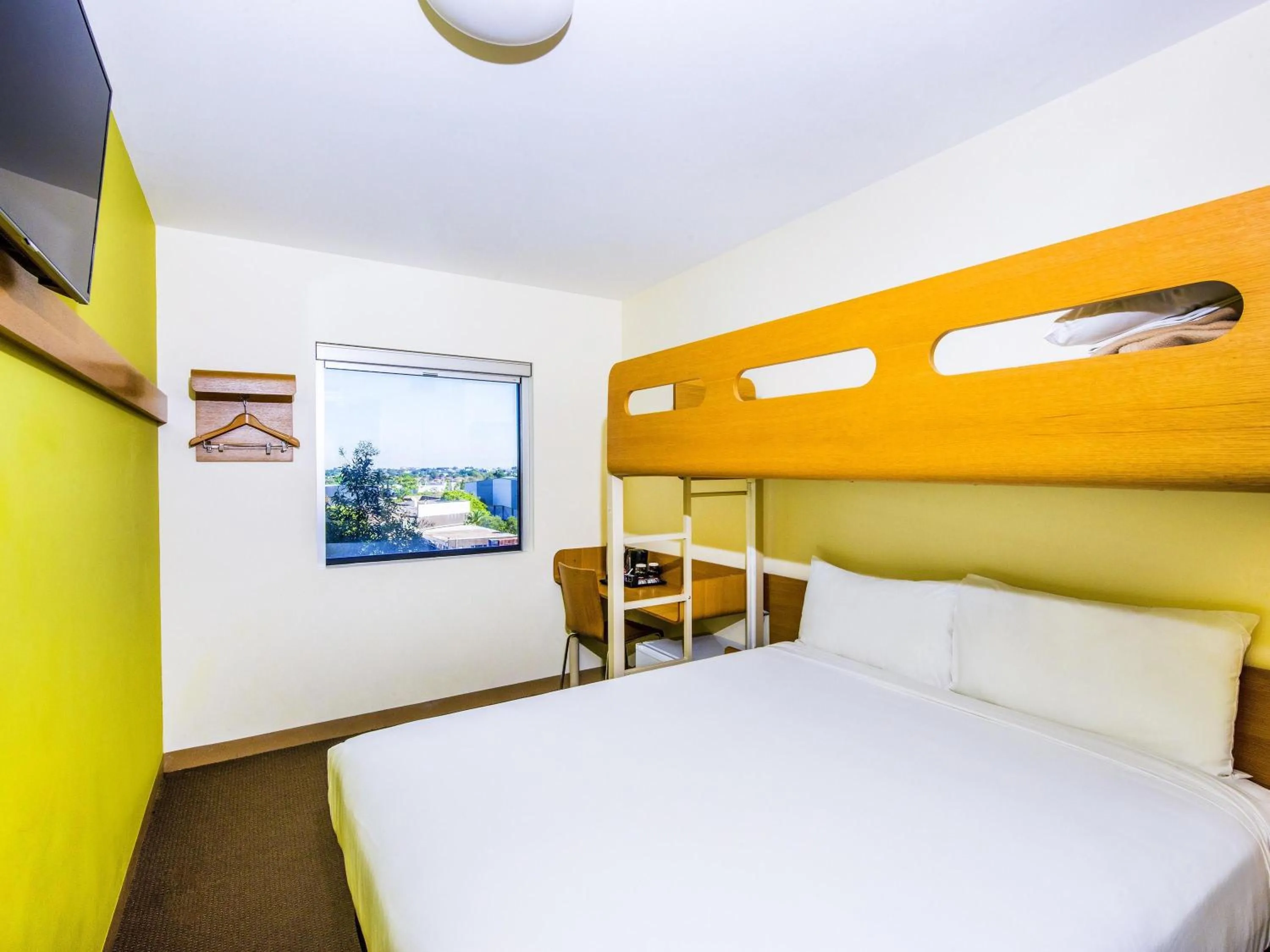 Triple Room in ibis Budget Sydney Olympic Park