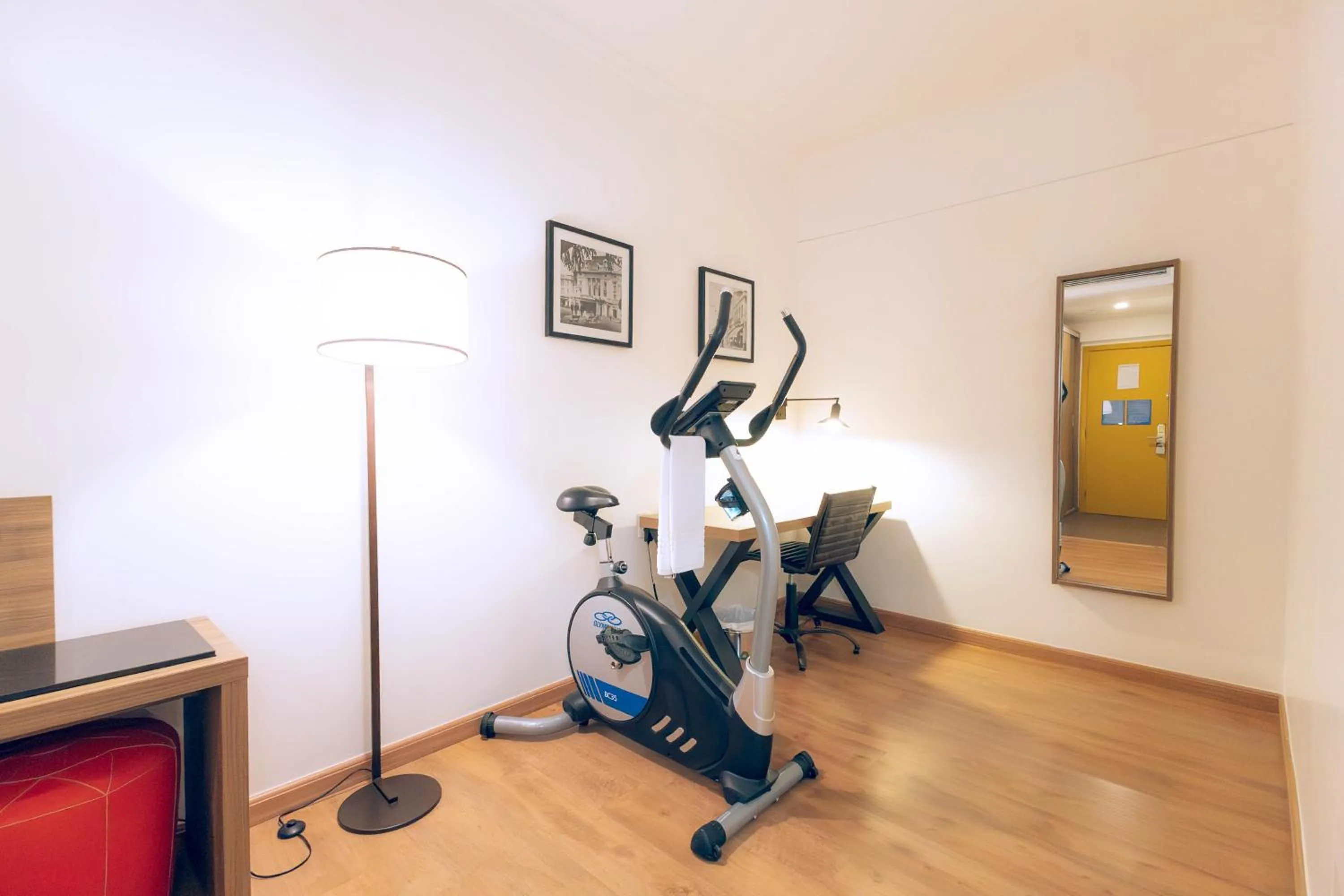 Fitness Queen Room - single occupancy - Non-Smoking in TRYP By Wyndham Ribeirão Preto
