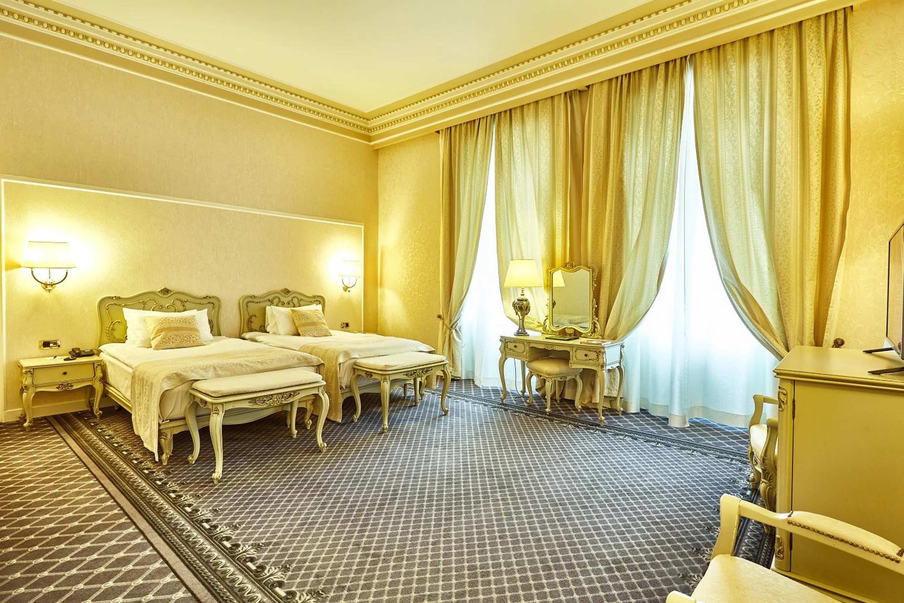 Deluxe Twin Room in Grand Hotel Continental Bucuresti