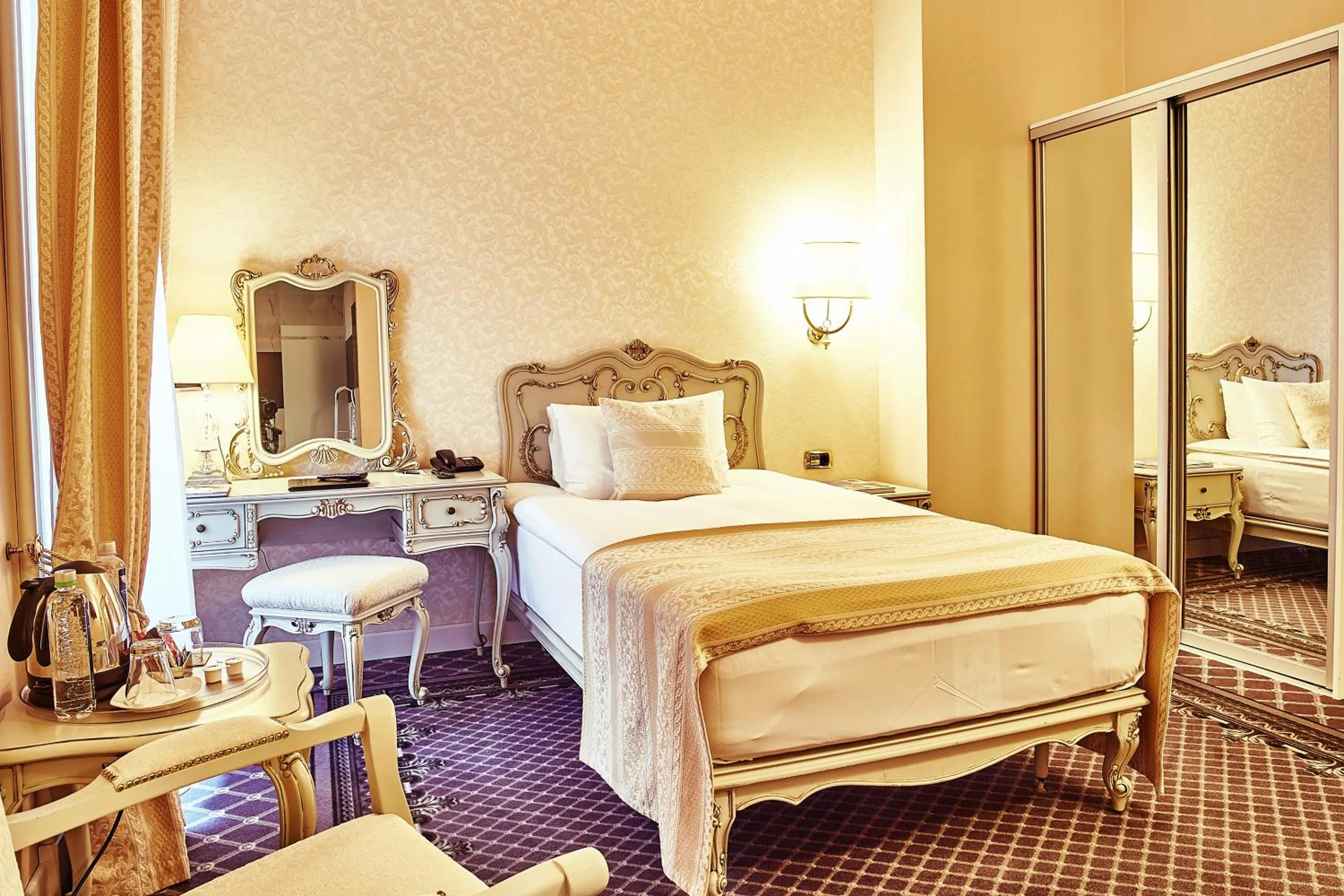 Standard Single Room - single occupancy in Grand Hotel Continental Bucuresti
