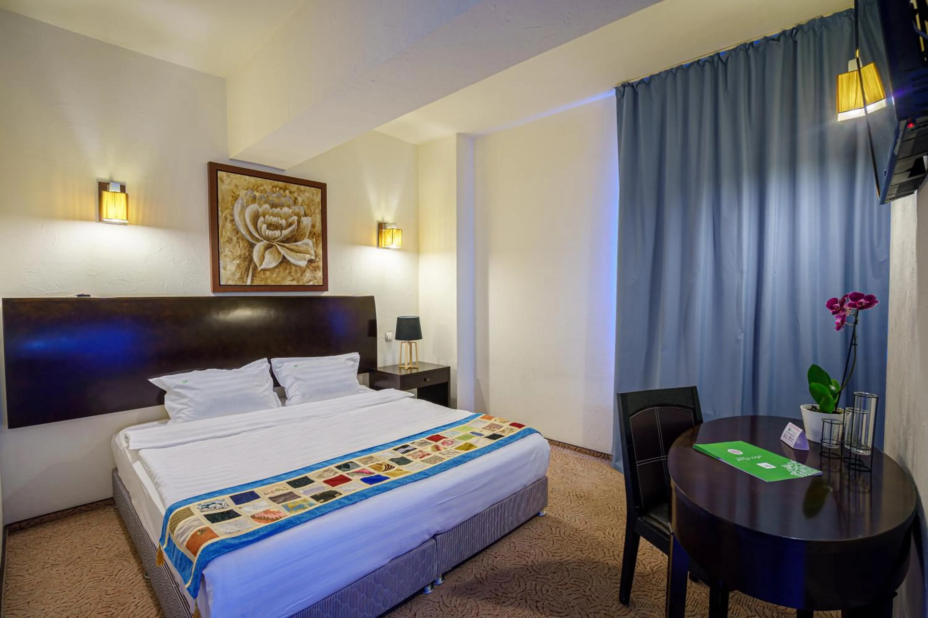 Suite in Avis Hotel By WS Group