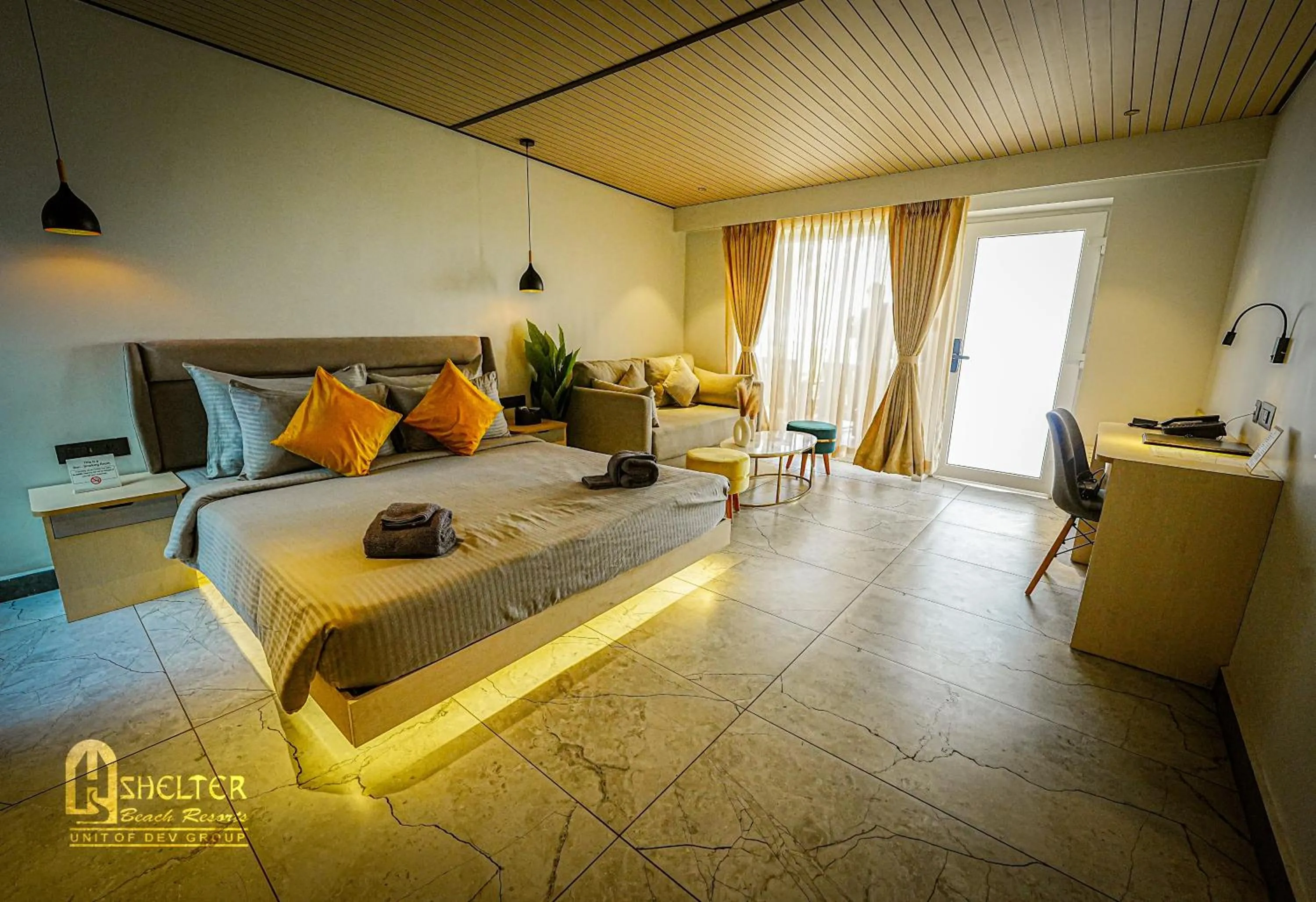 Deluxe Room with Sea View in Shelter Beach Resort