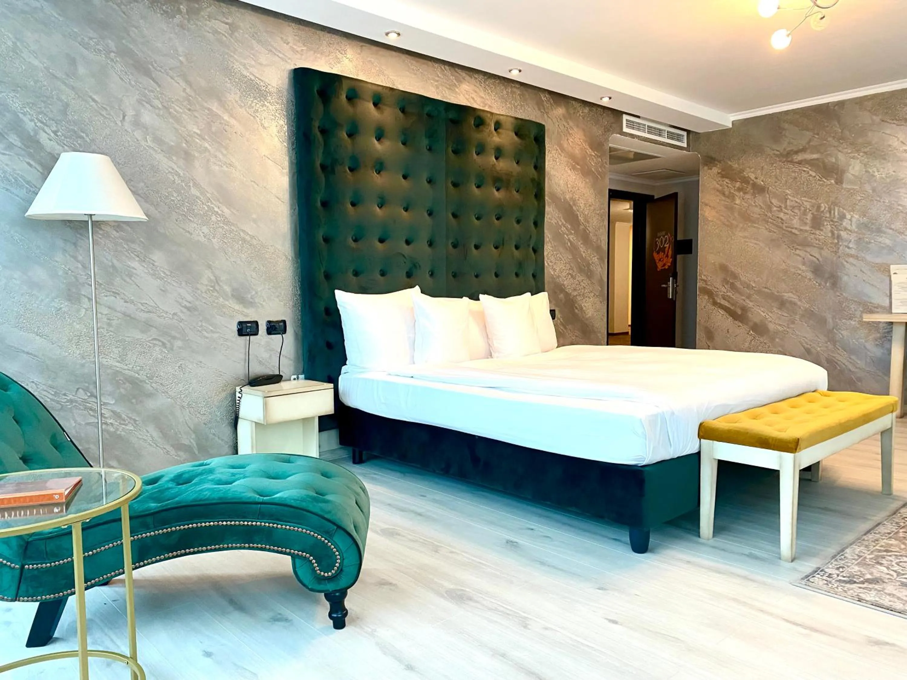 Executive Double Room in Hotel Paradis