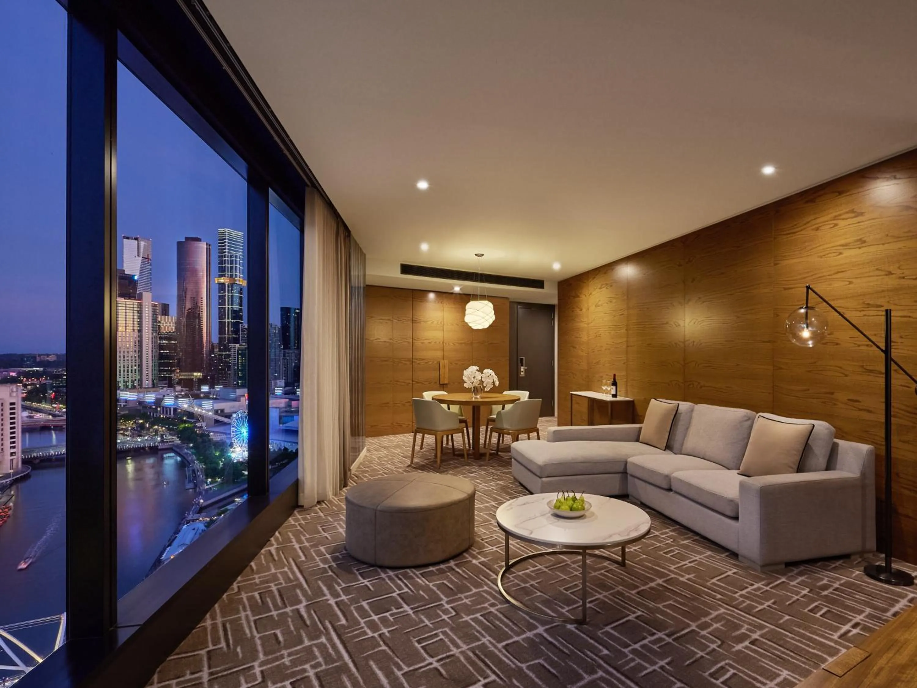 Yarra Suite with Club Lounge Access in Pan Pacific Melbourne