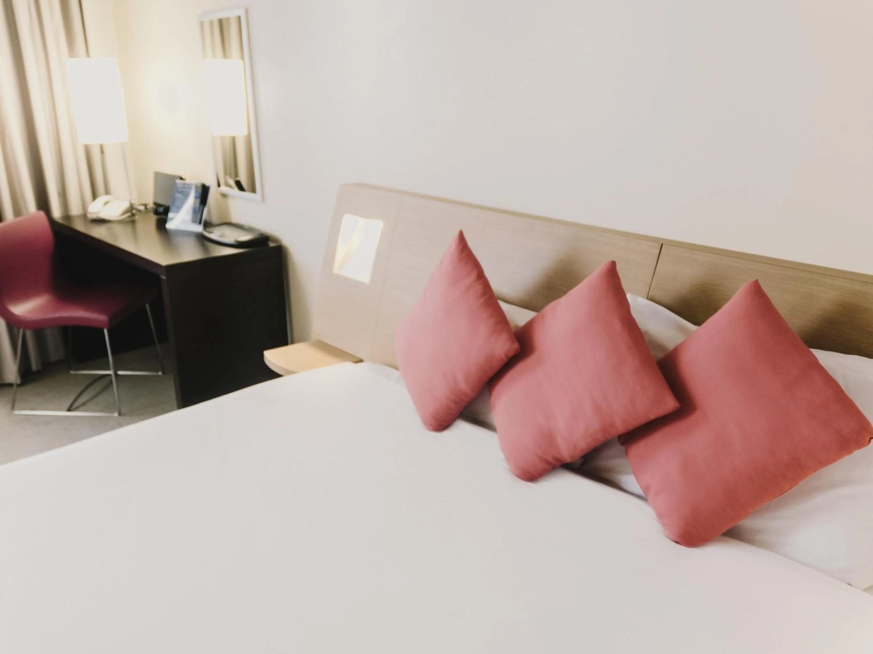 Superior Queen Room in Novotel Liverpool Centre