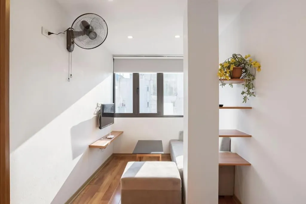 Family Room with Lake View in An Nguyen Building