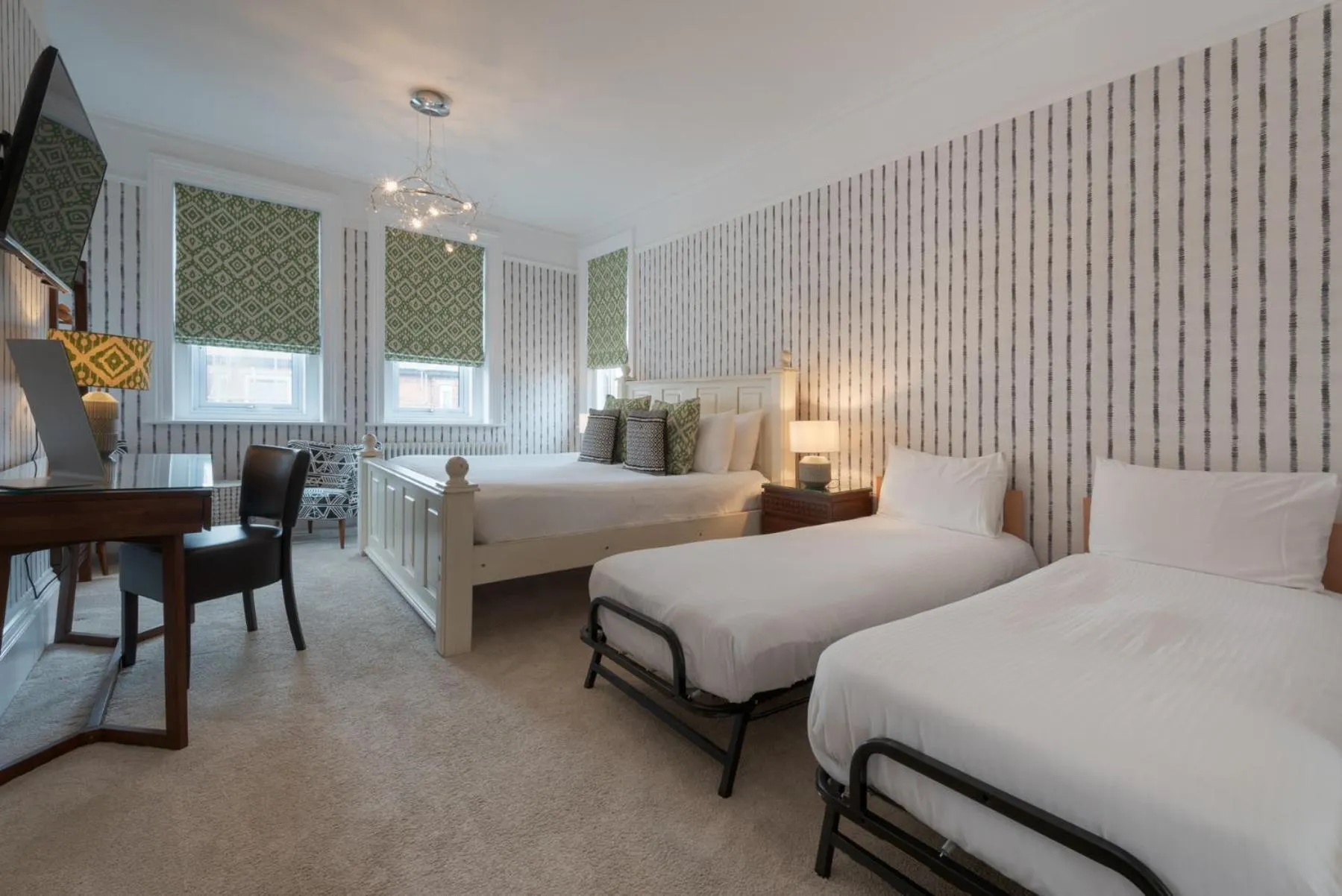 Family Room (2 adults + 2 children) in Stattons Boutique Hotel & Restaurant