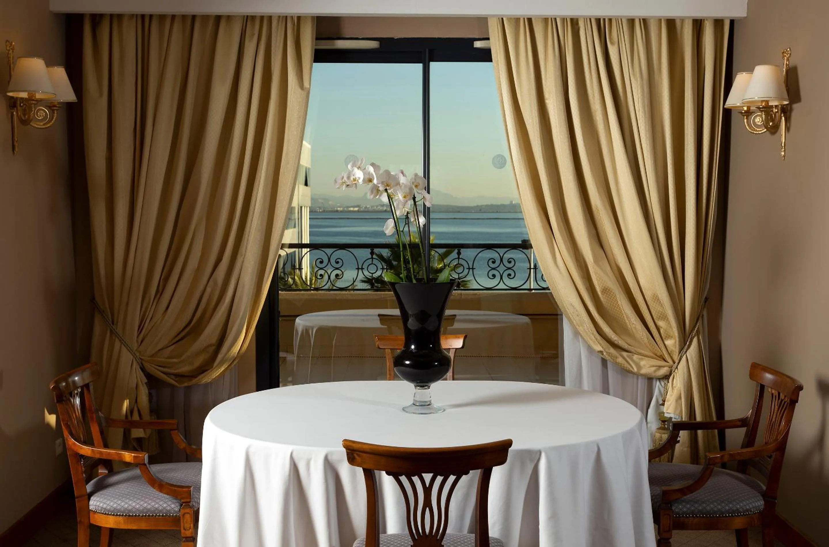 Presidential Suite in Concorde Les Berges du Lac