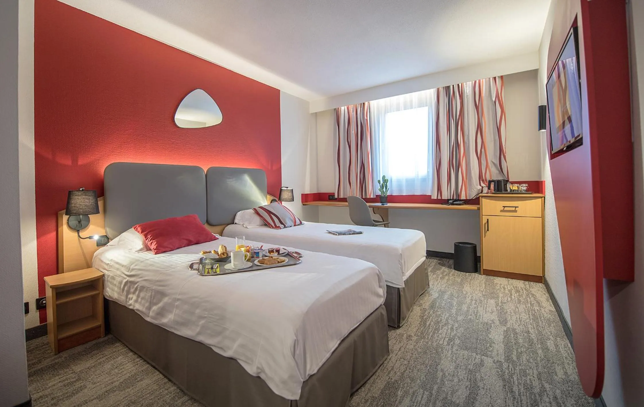 Triple Room (3 Adults or 2 Adults + 1 Child) in Promotel