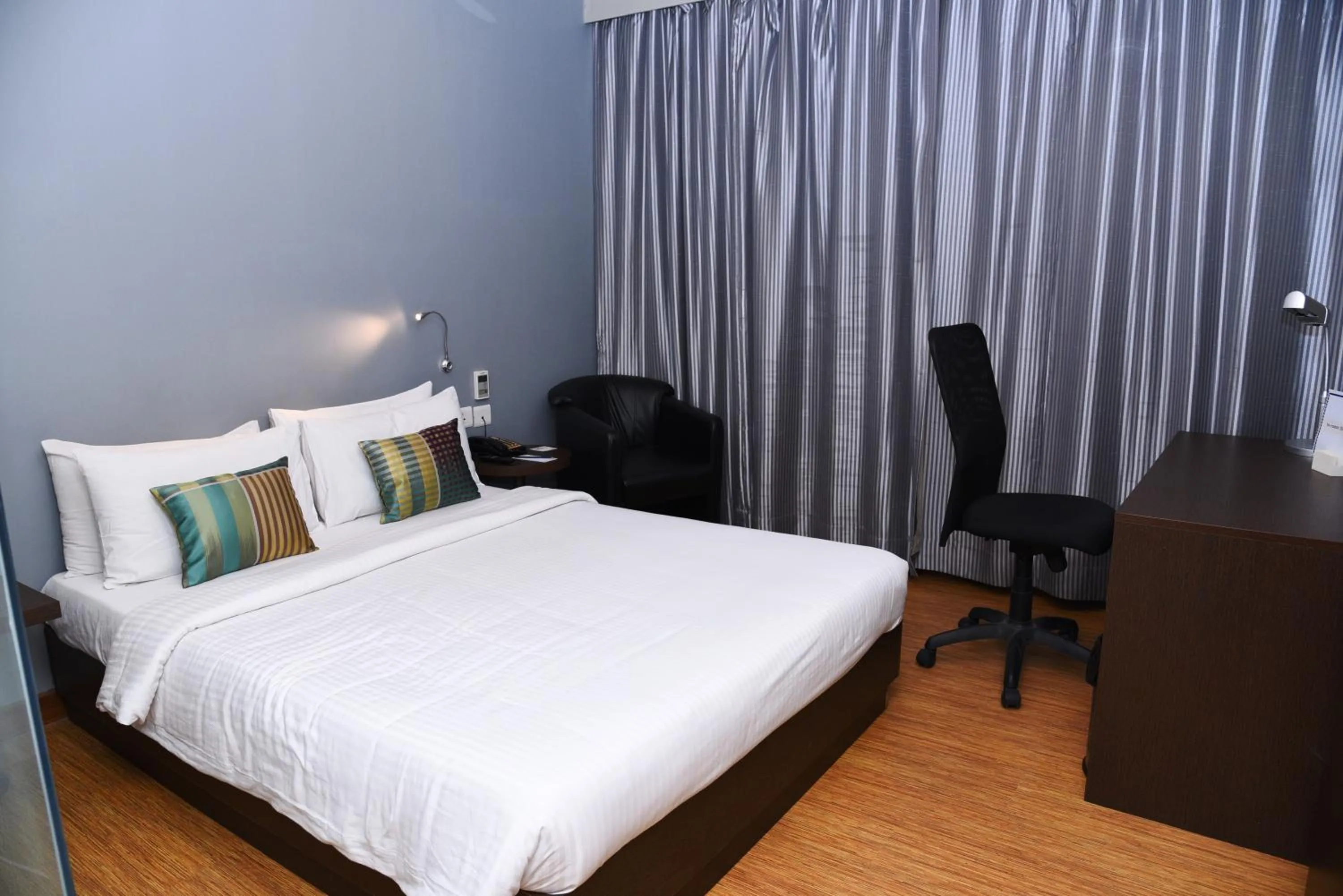 Standard Double Room - single occupancy in Keys Select by Lemon Tree Hotels, Visakhapatnam