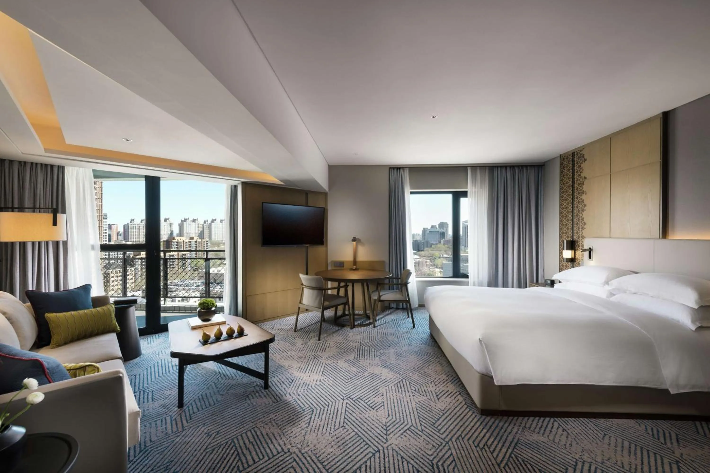 Junior Suite in Hilton Beijing