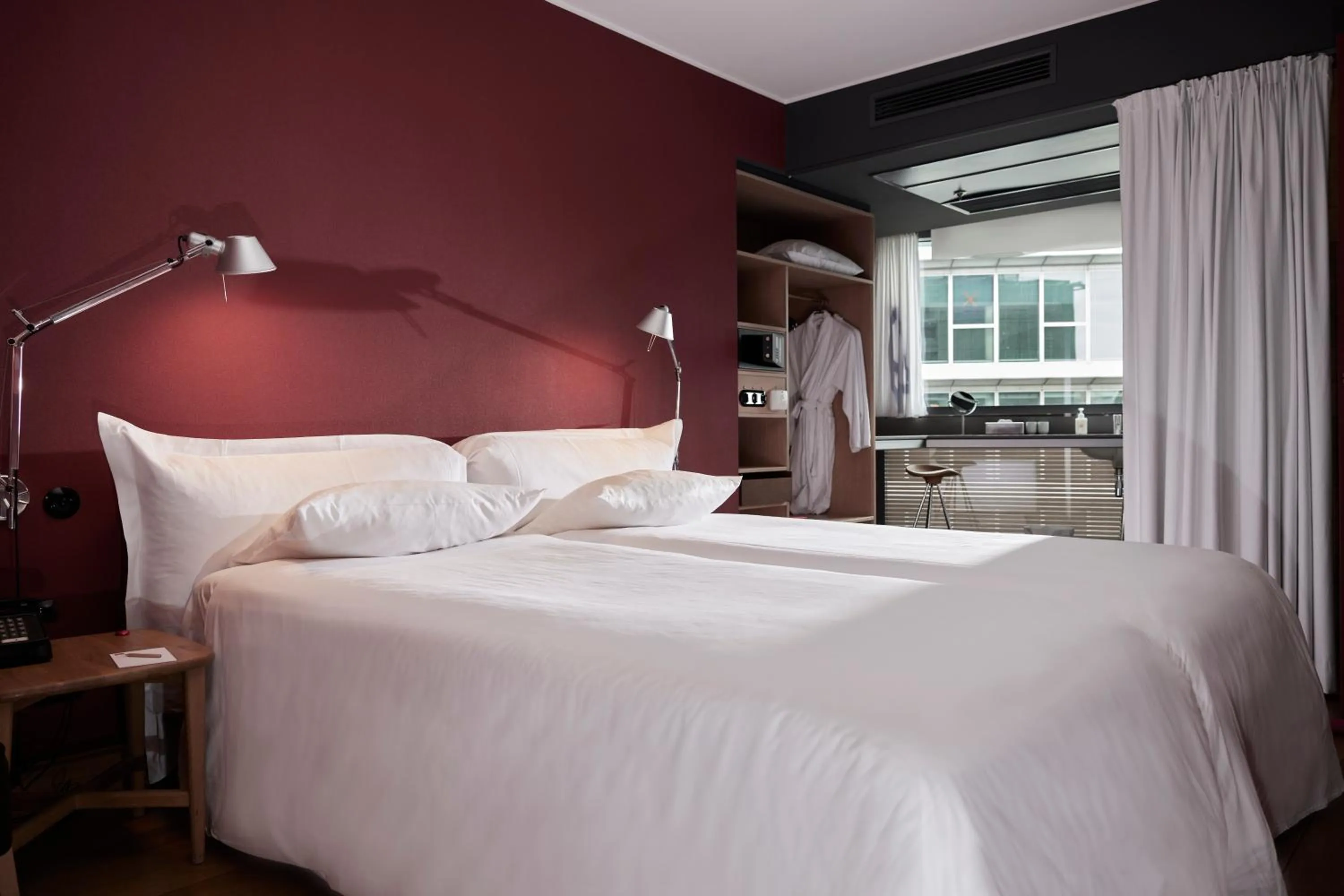 Corner Twin Room in Casa Camper Berlin