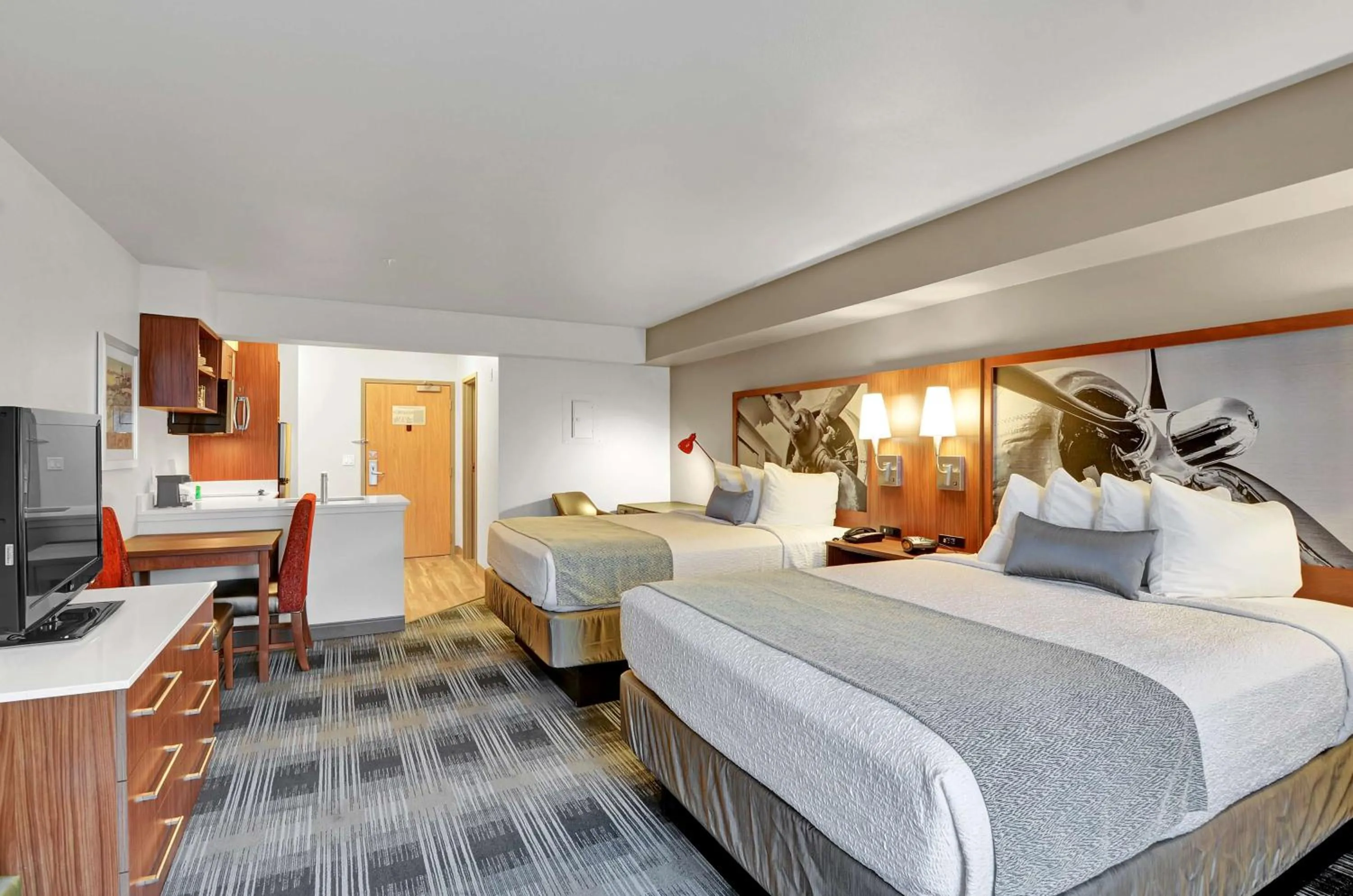 Queen Room with Two Queen Beds - Non-Smoking in Executive Residency by Best Western Navigator Inn & Suites