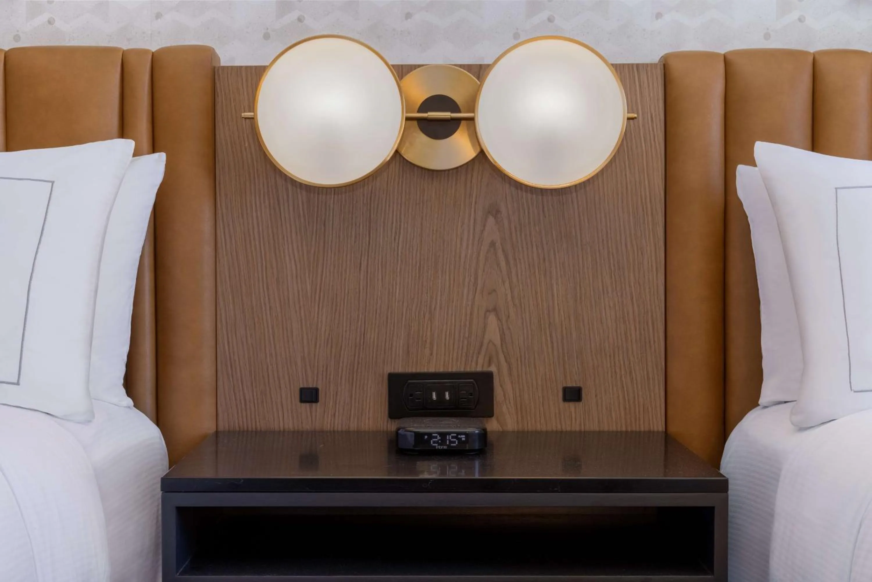 Queen Room with Two Queen Beds in DoubleTree by Hilton Las Vegas East Flamingo