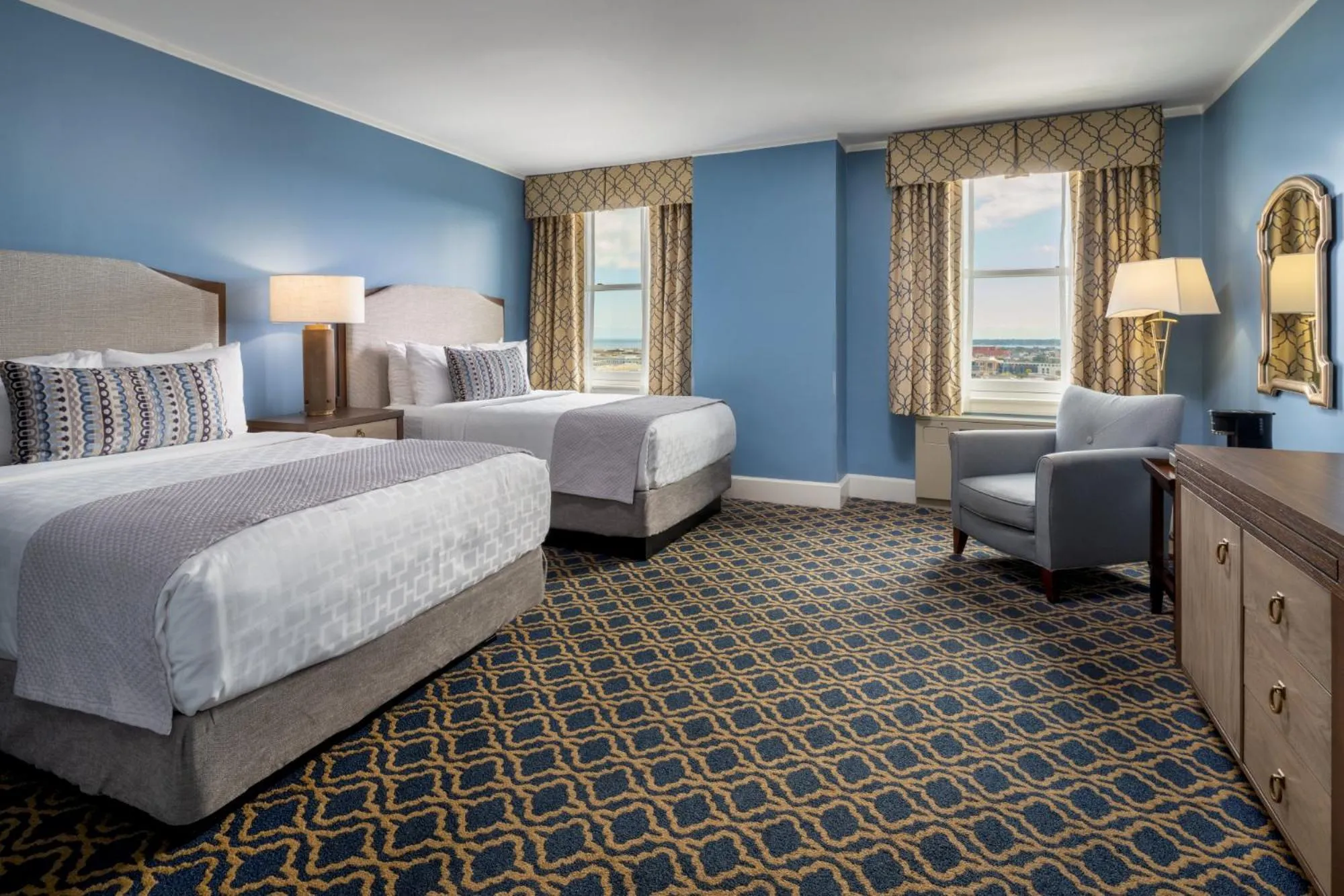 Deluxe Double Room - single occupancy in Francis Marion Hotel